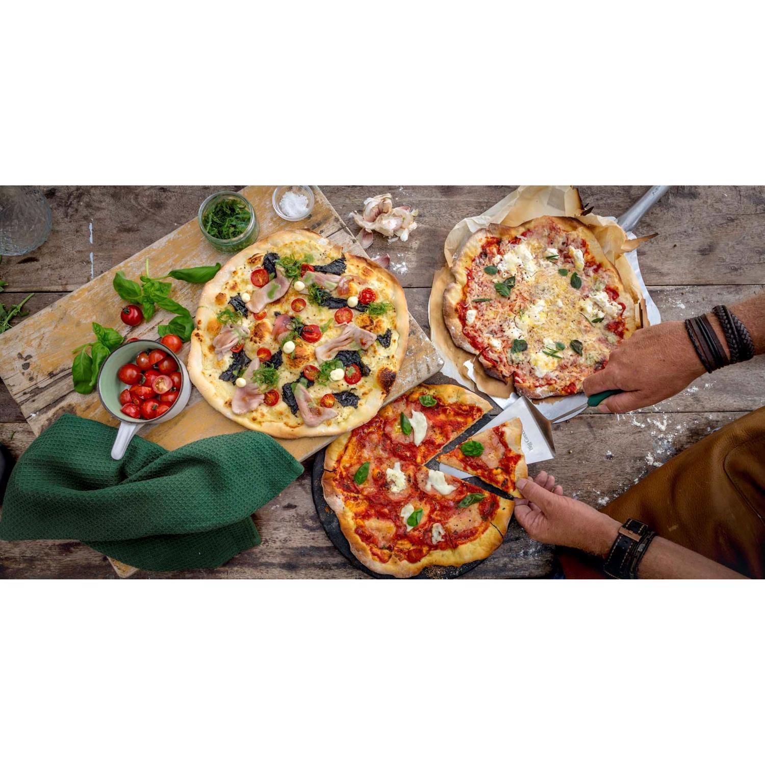 Big Green Egg Aluminum Green/Silver Pizza Peel 1 pc
