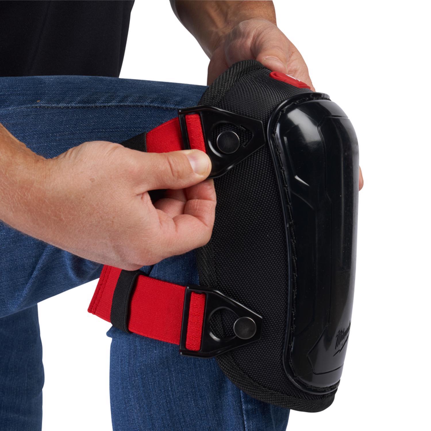 Milwaukee 7.5 in. L X 7.5 in. W Nylon Hard Cap Gel Knee Pads Black/Red One Size Fits Most
