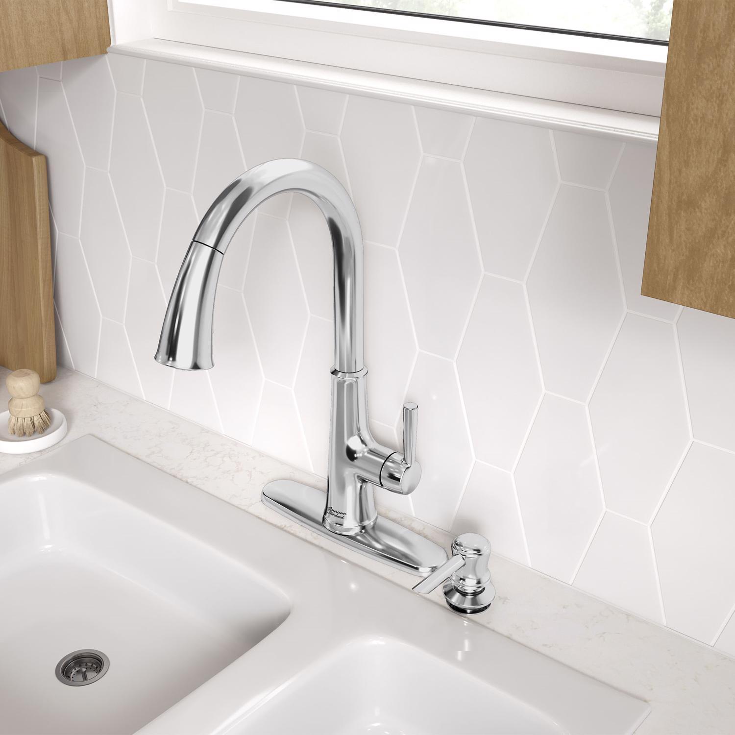 American Standard Maven One Handle Chrome Pull-Down Kitchen Faucet