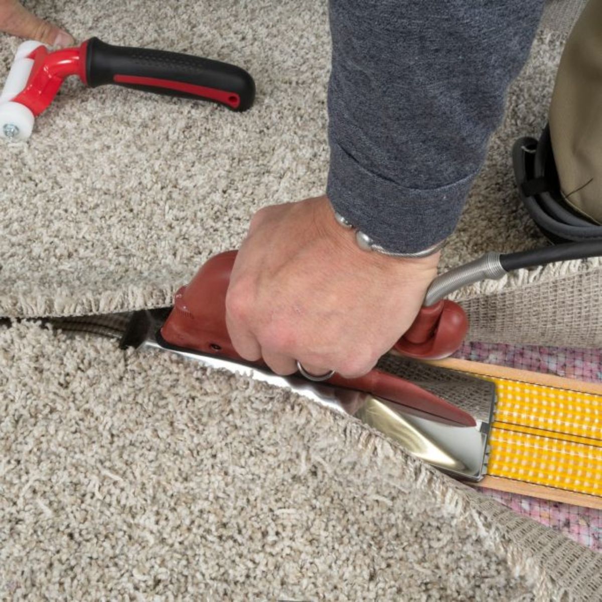 Roberts Heat Bond Seam Tape, 22 yd L, 6 in W Brown