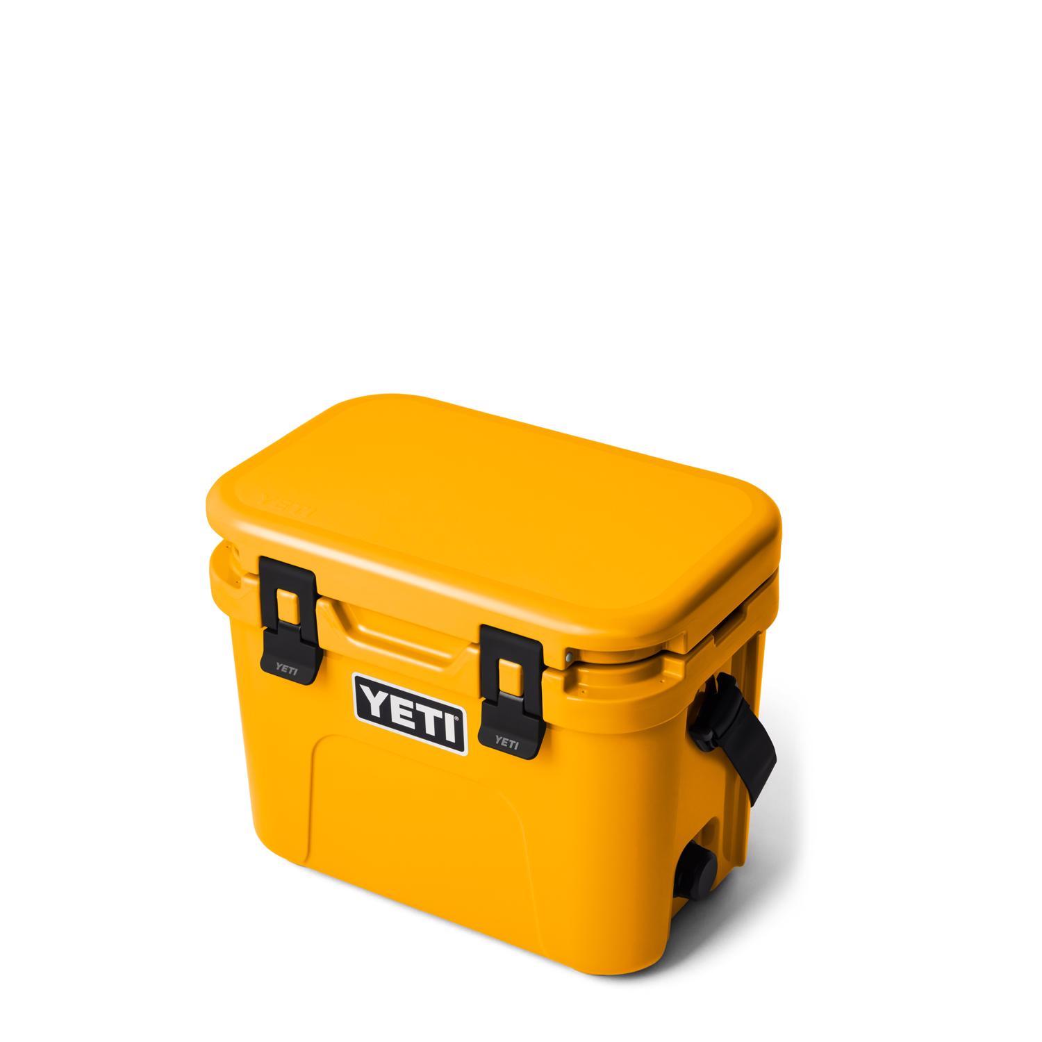 YETI Roadie 15 Alpine Yellow 15 qt Hard Cooler