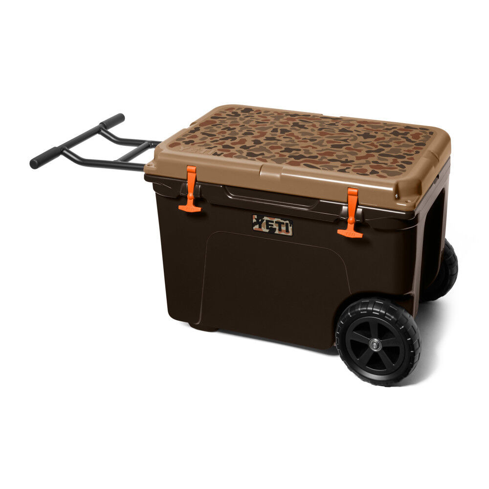 I/O YETI Tundra Haul Wetlands Camo 82 Cans
