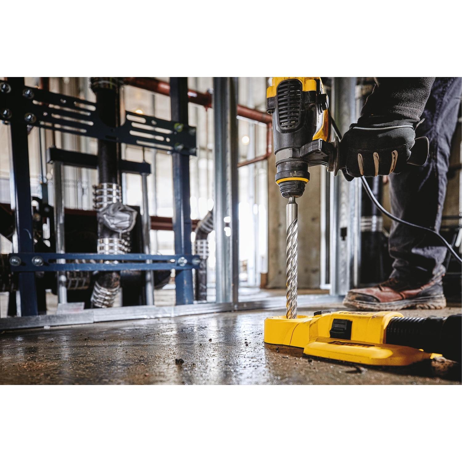 DeWalt 5/8 in. X 8 in. L Carbide Tipped Drill Bit SDS-Plus Shank 1 pc