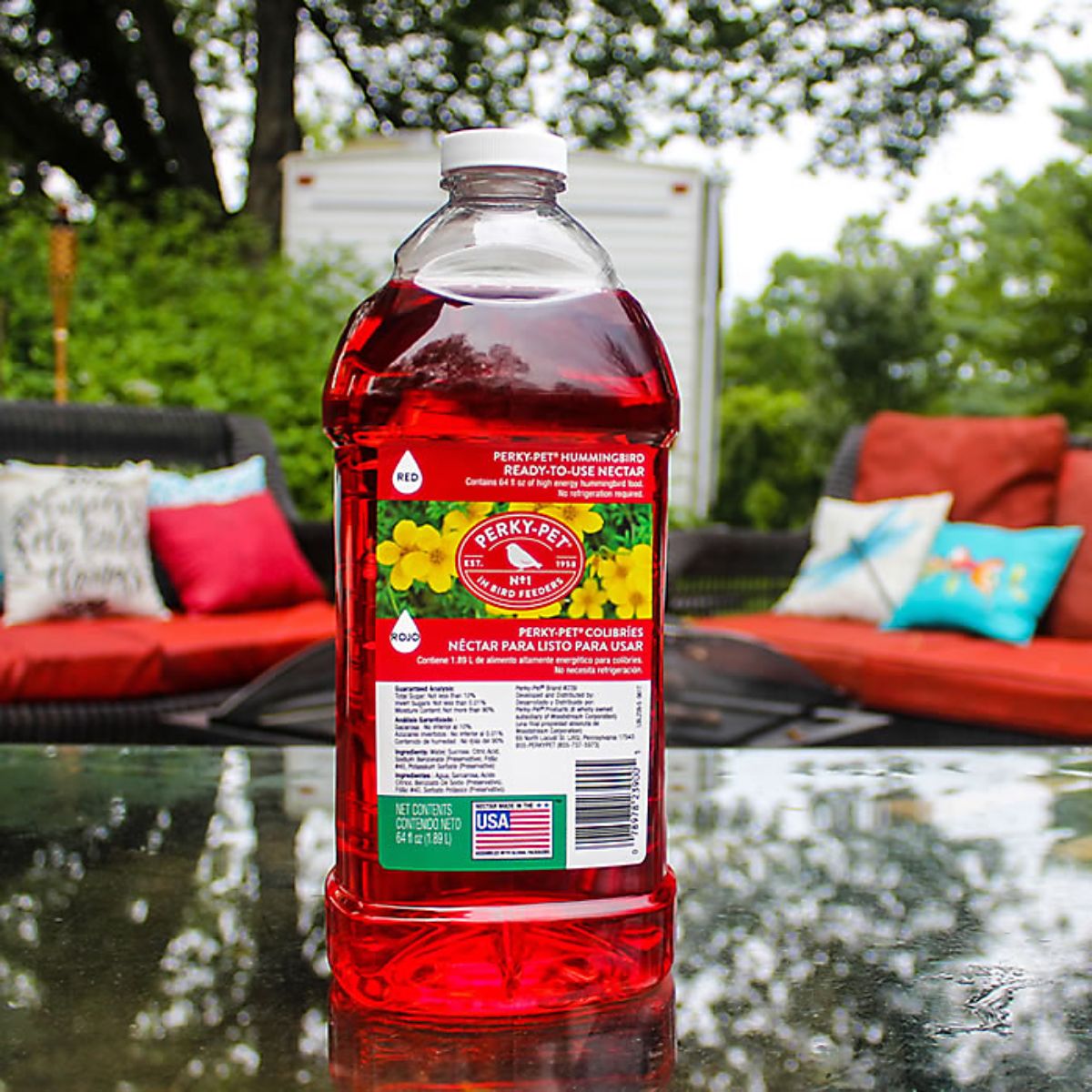 Perky-Pet Red Hummingbird Ready-To-Use Nectar  64 fl oz.