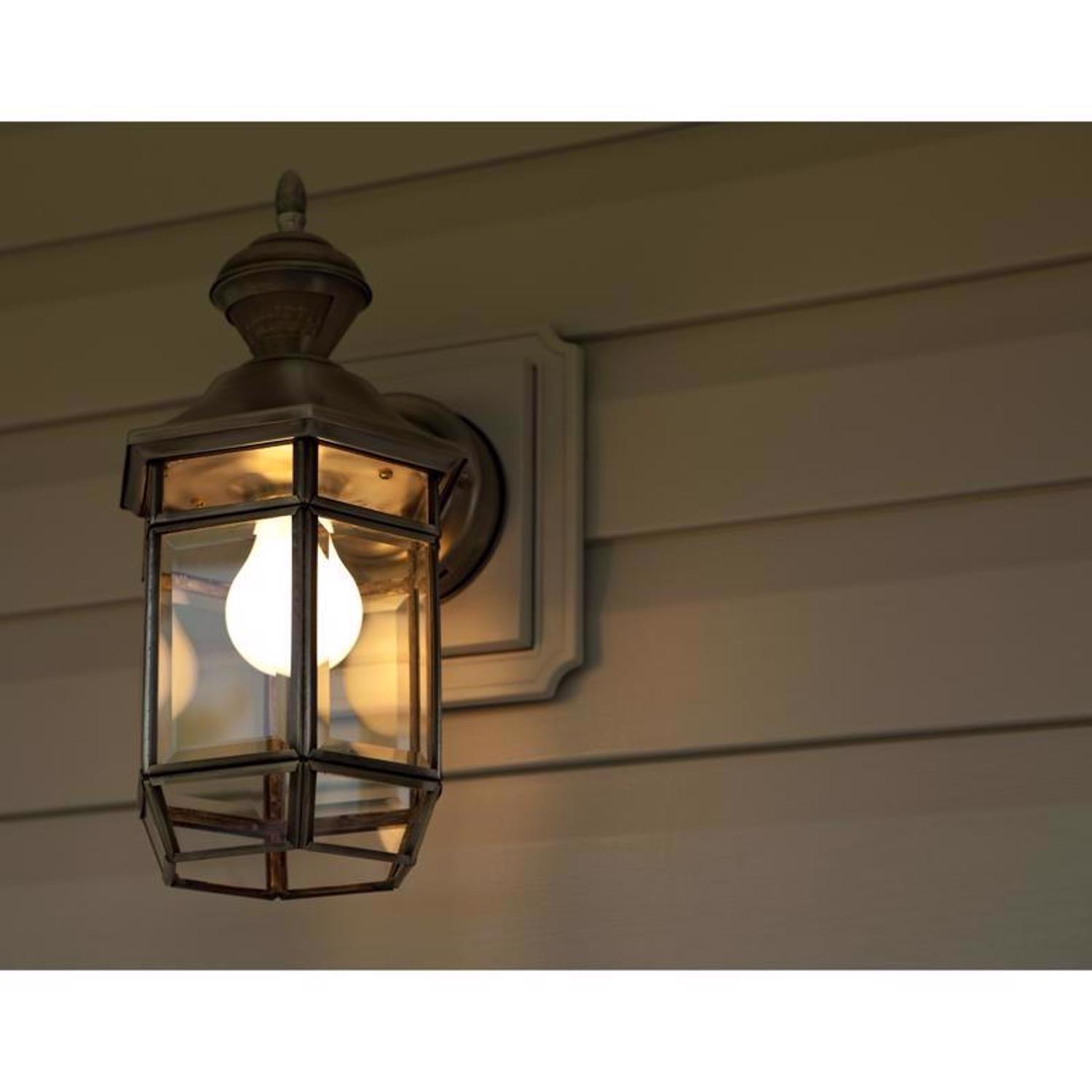 Feit A19 E26 (Medium) LED Bulb Daylight 60 Watt Equivalence 4 pk