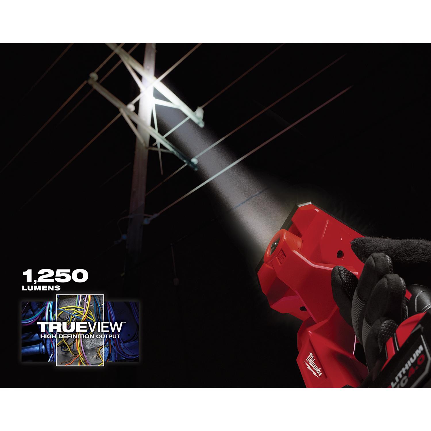 Milwaukee M18 1250 lm Red LED Rechargeable Search Light