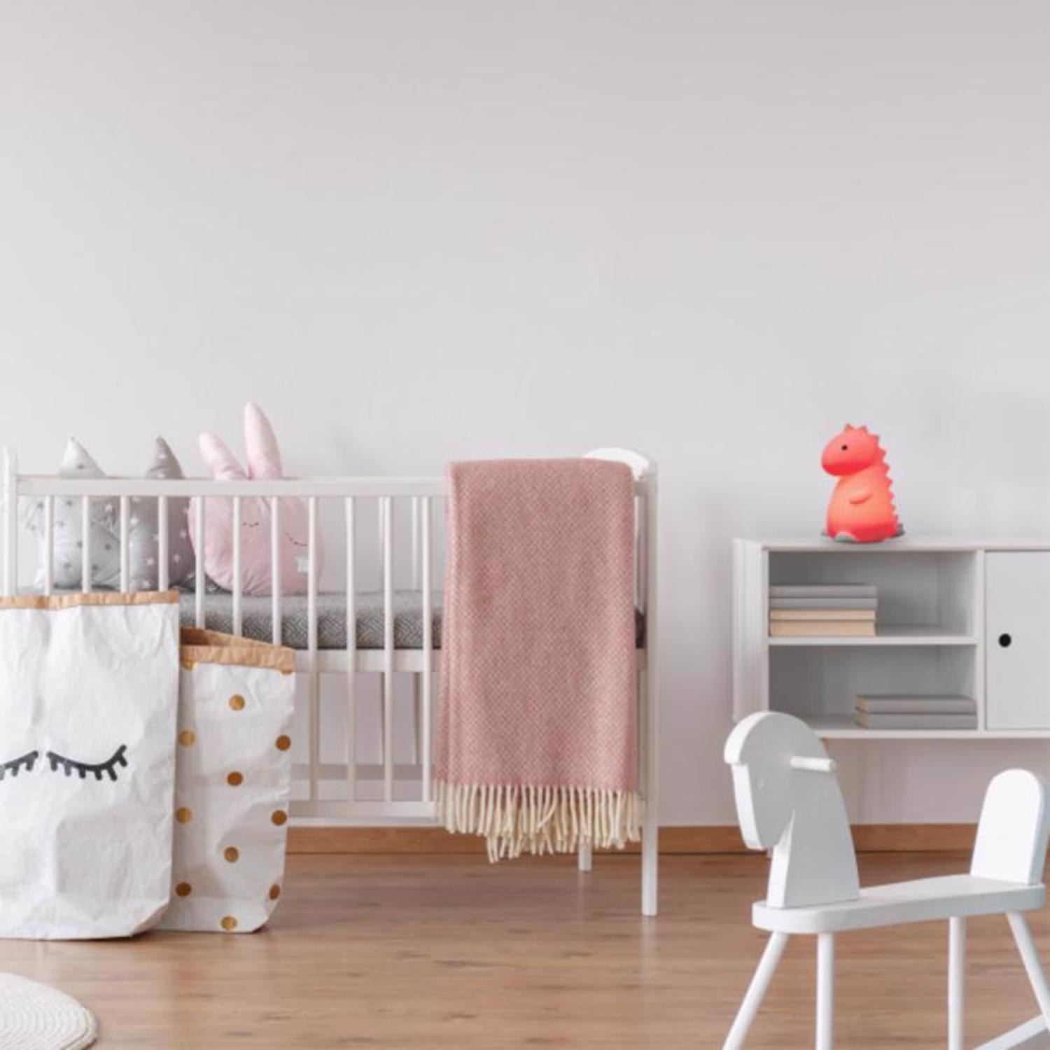 Globe Electric Manual Battery Powered Dinosaur LED Night Light