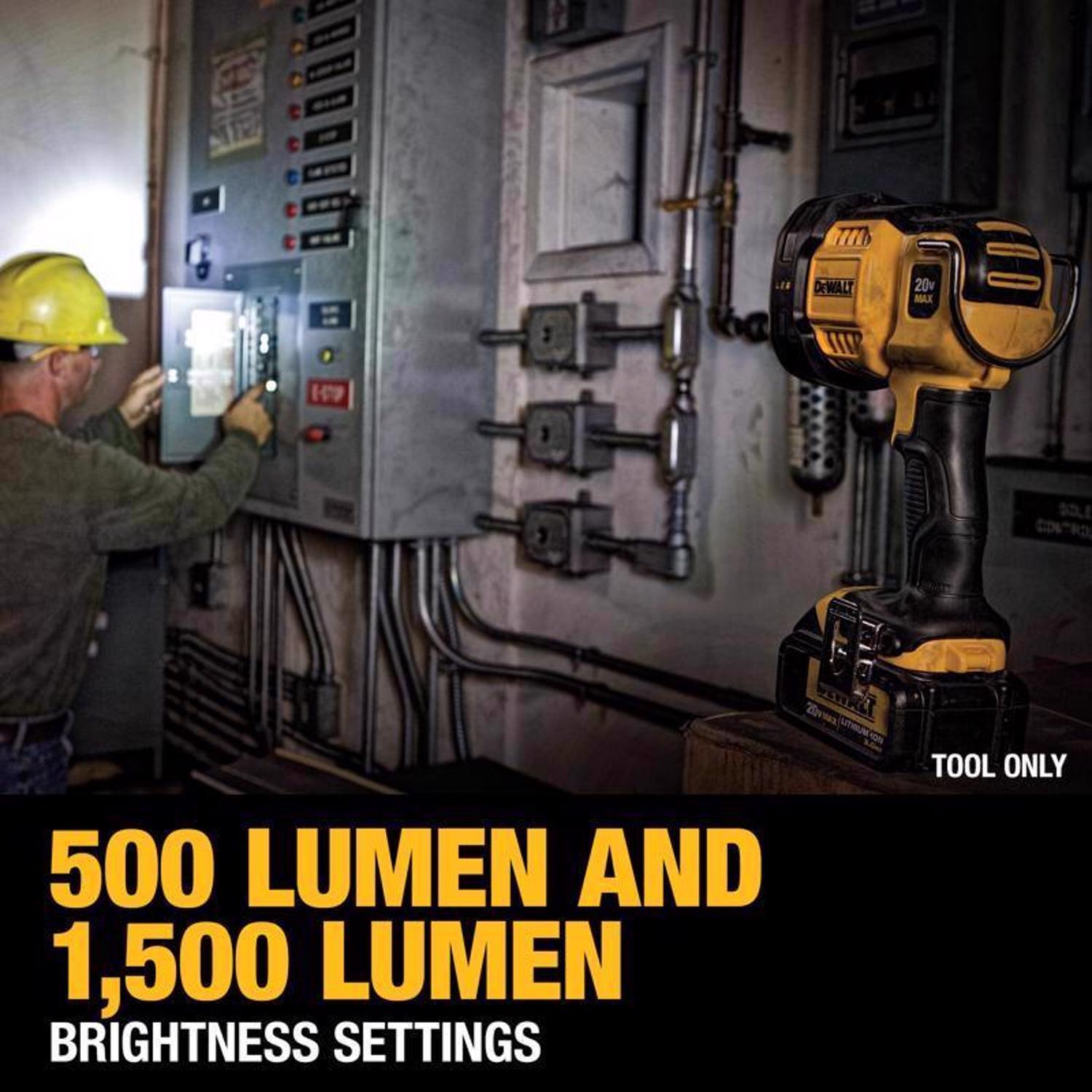 DeWalt 20V MAX 1500 lm Black/Yellow LED Jobsite Spotlight