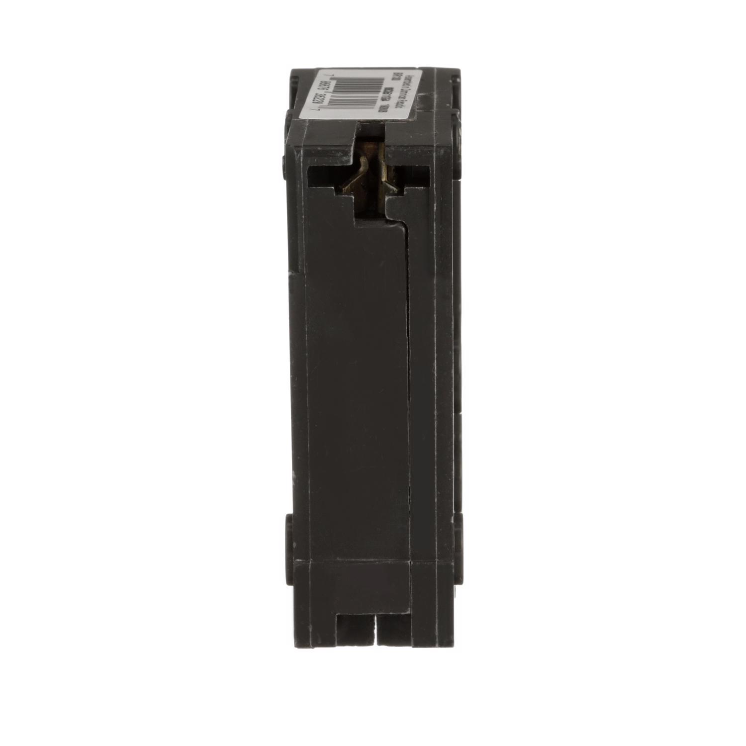 Eaton 30 amps Plug In Single Pole Circuit Breaker