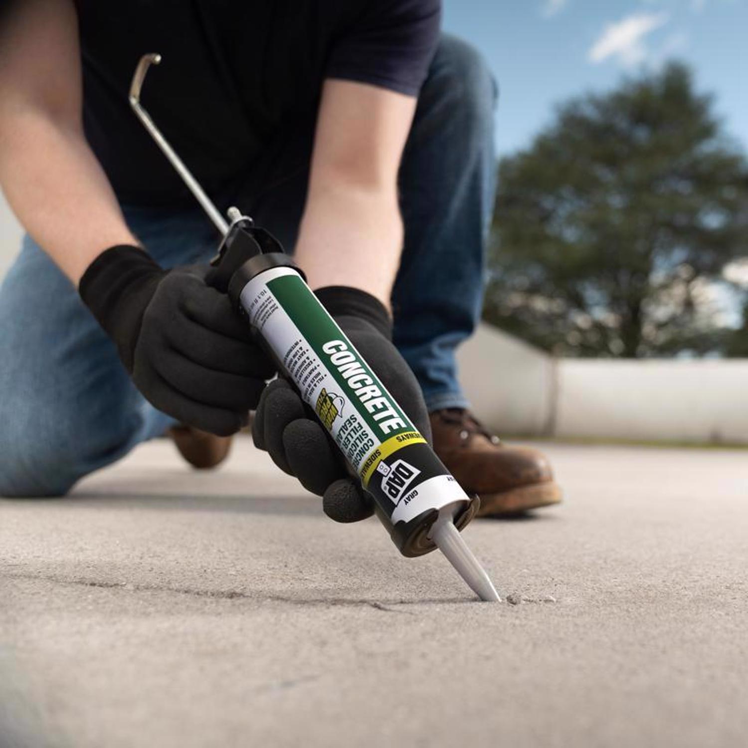 DAP Gray Silicone Concrete and Masonry Filler and Sealant 10.1 oz