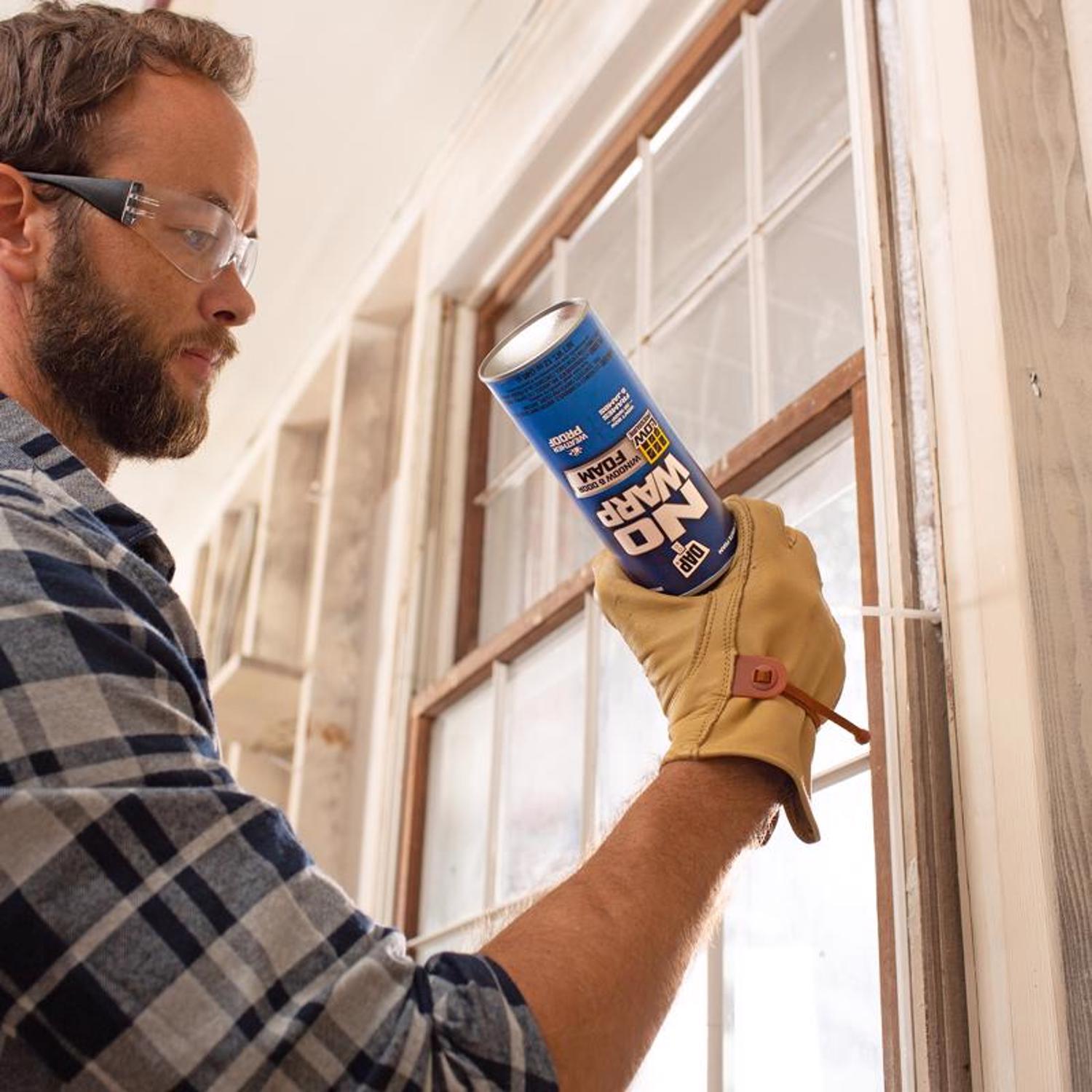 Touch 'n Foam No Warp White Polyurethane Window and Door Foam Sealant 12 oz