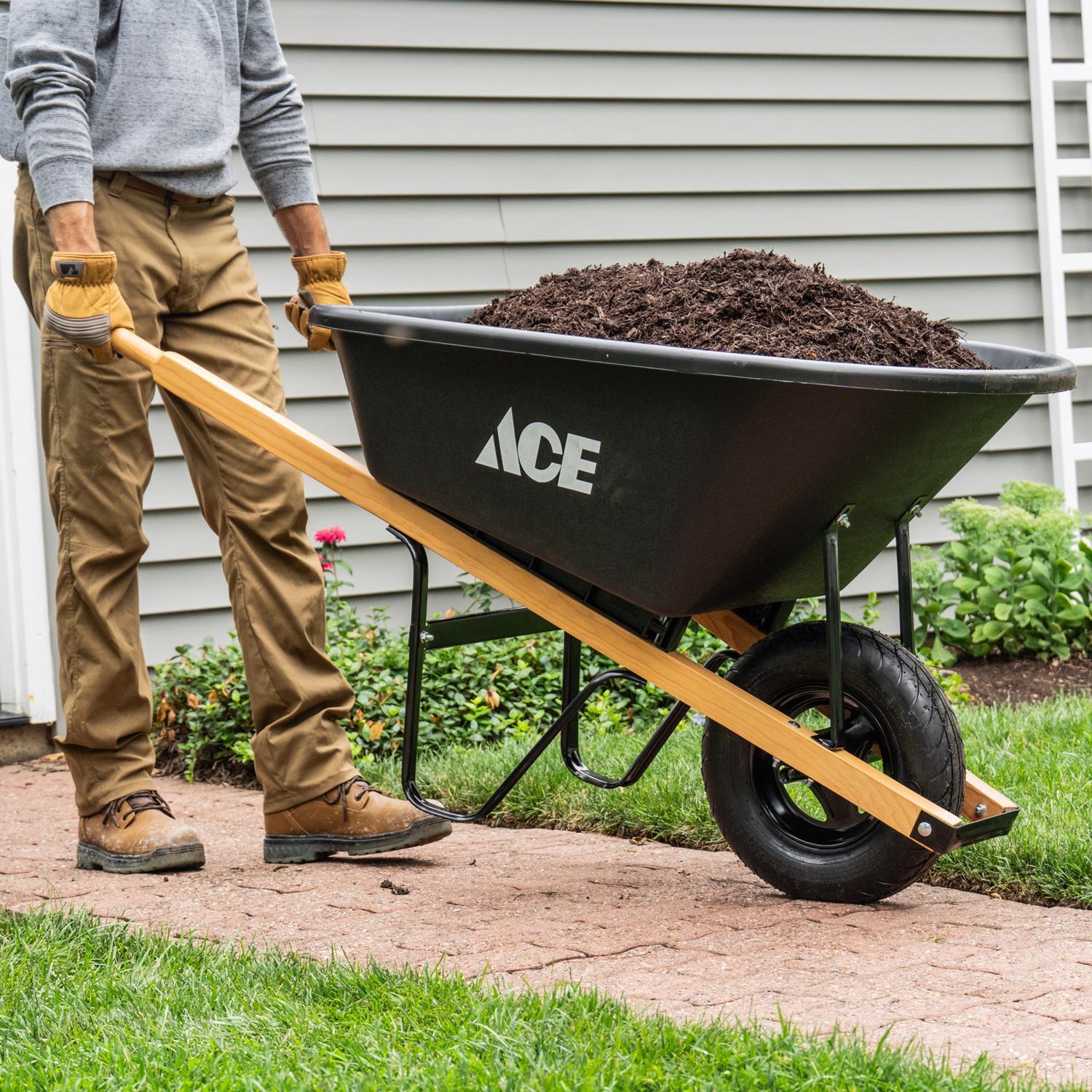 Ace Poly Residential Wheelbarrow 6 Cu Ft Stine Home Yard The Family You Can Build Around