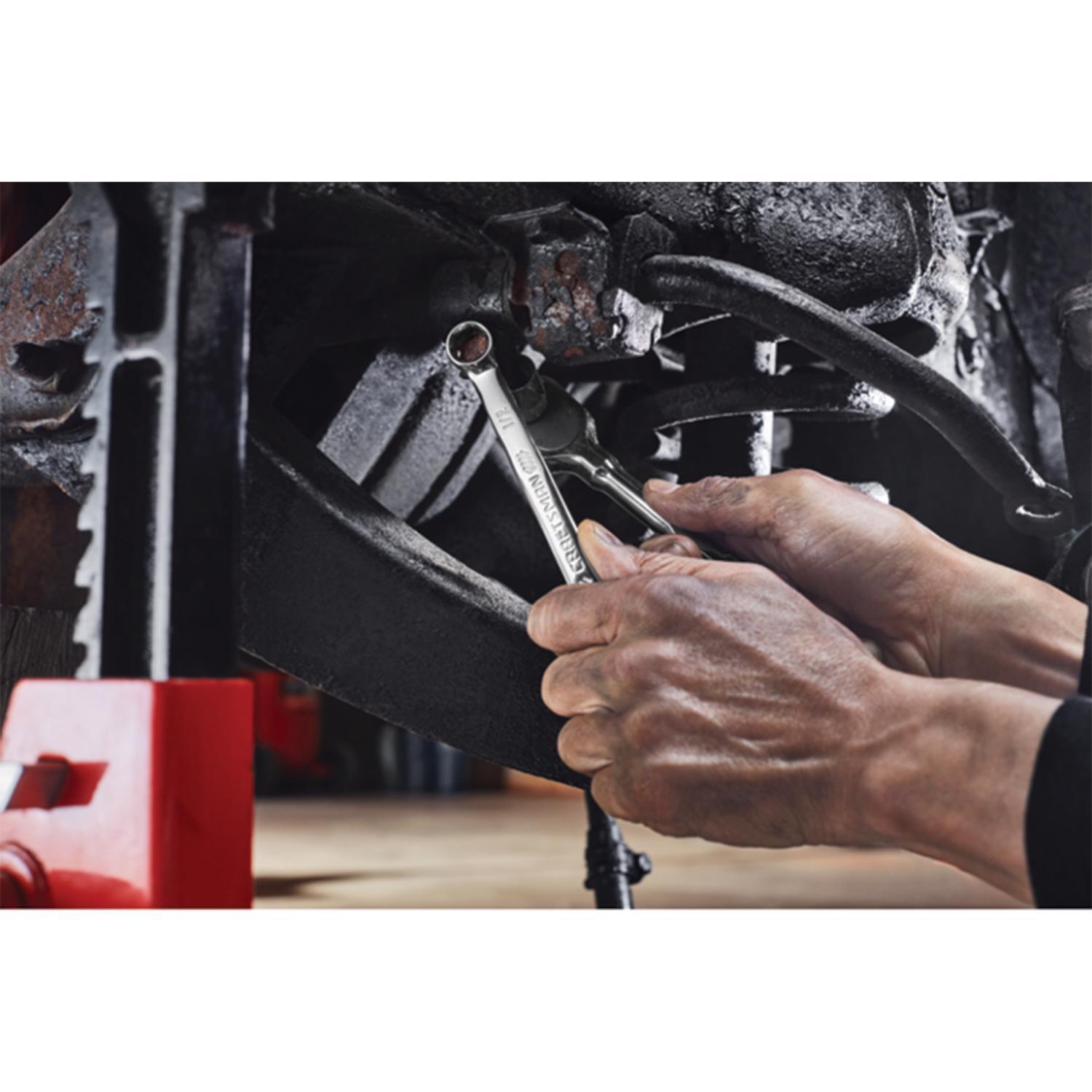 Craftsman OVERDRIVE 1/4 & 3/8 & 1/2 in. drive Metric/SAE 6 Point Mechanic's Tool Set 154 pc