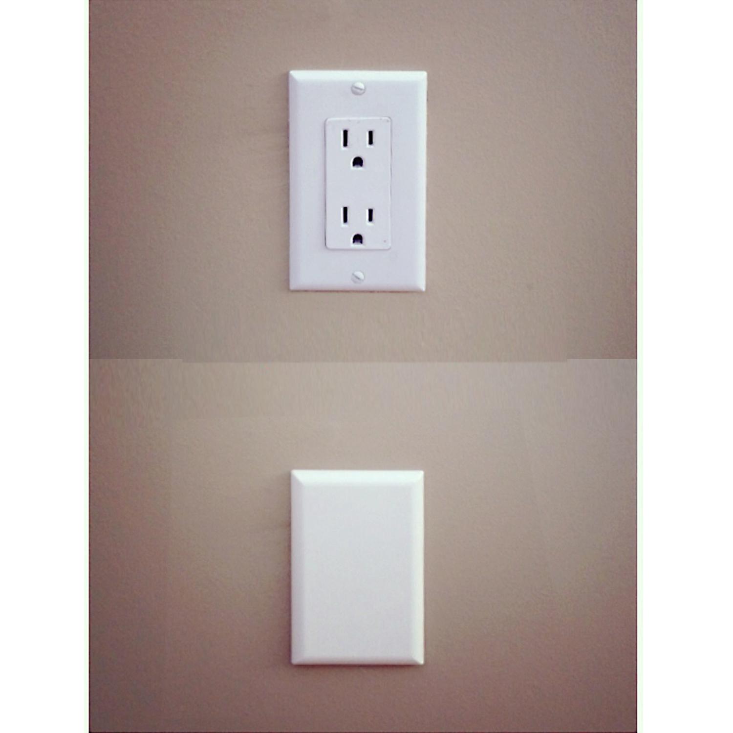 Dreambaby CoverPlug White Plastic Outlet Cover 2 pk Dreambaby CoverPlug White Plastic Outlet Cover 2 pk