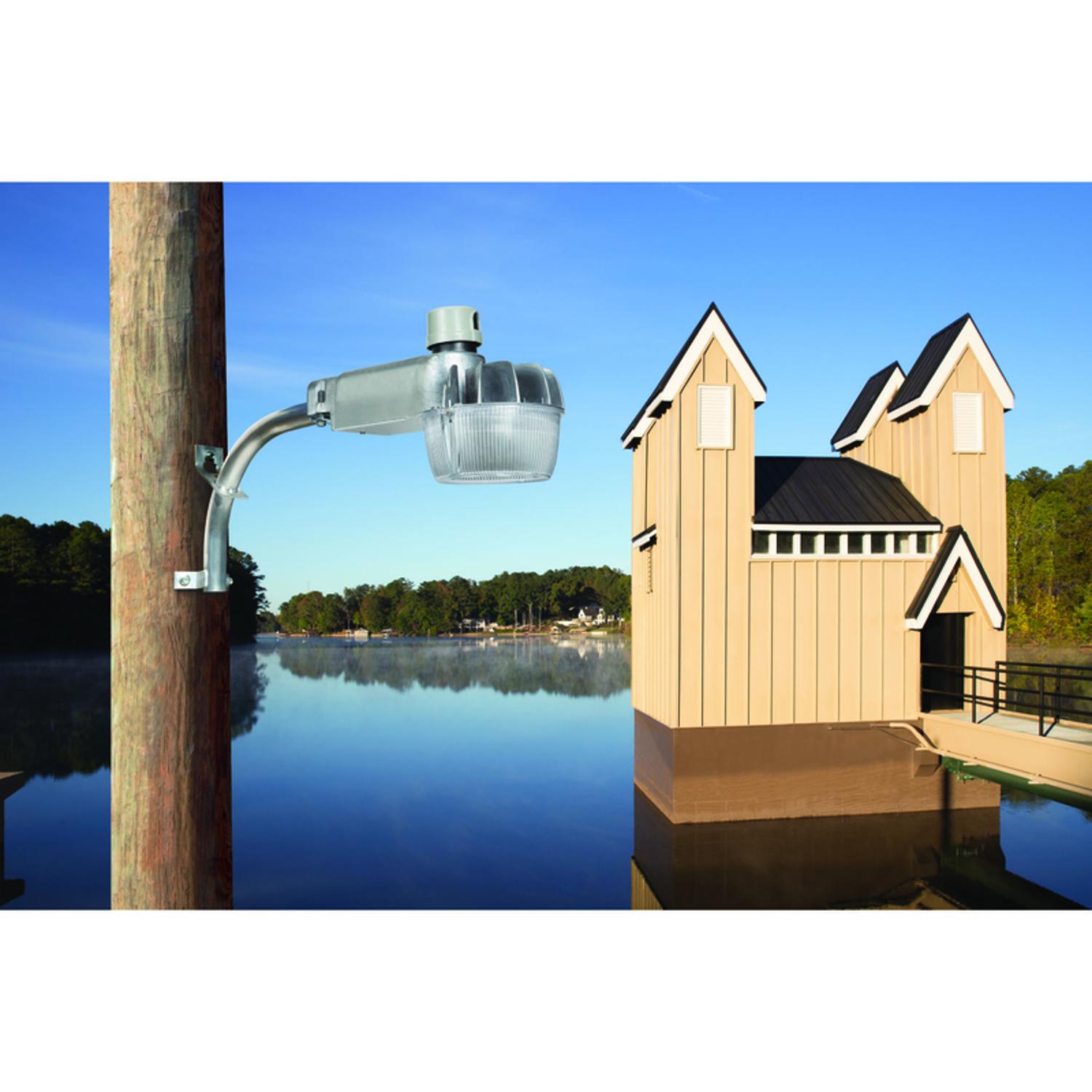Lumark Caretaker Round Clear Acrylic Refractor 1 pk