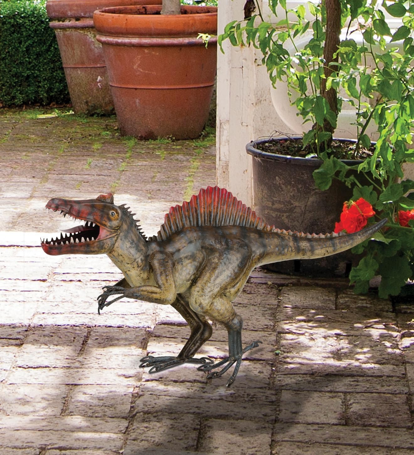 Regal Art & Gift Dinosaur Metal Statue - Indoor Outdoor Decorative Sculpture for Home & Garden Decor, Weather-Resistant Yard Art Figure for Patio, Lawn, Spinosaurus