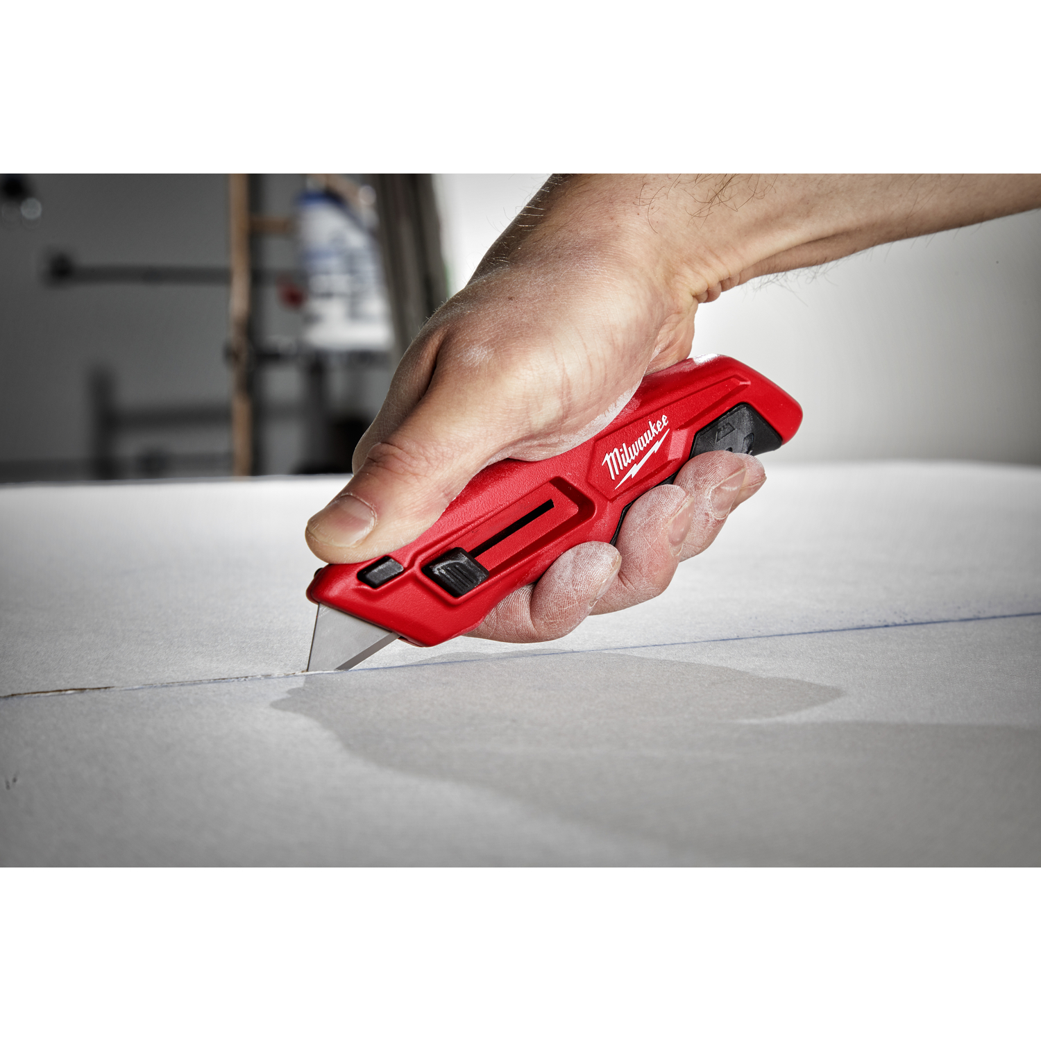 Milwaukee 6.74 in. Side Slide Utility Knife Red 1 pc