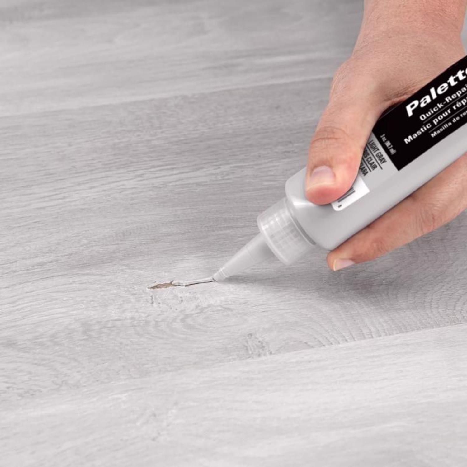 Roberts Light Gray Putty Stick 3 oz