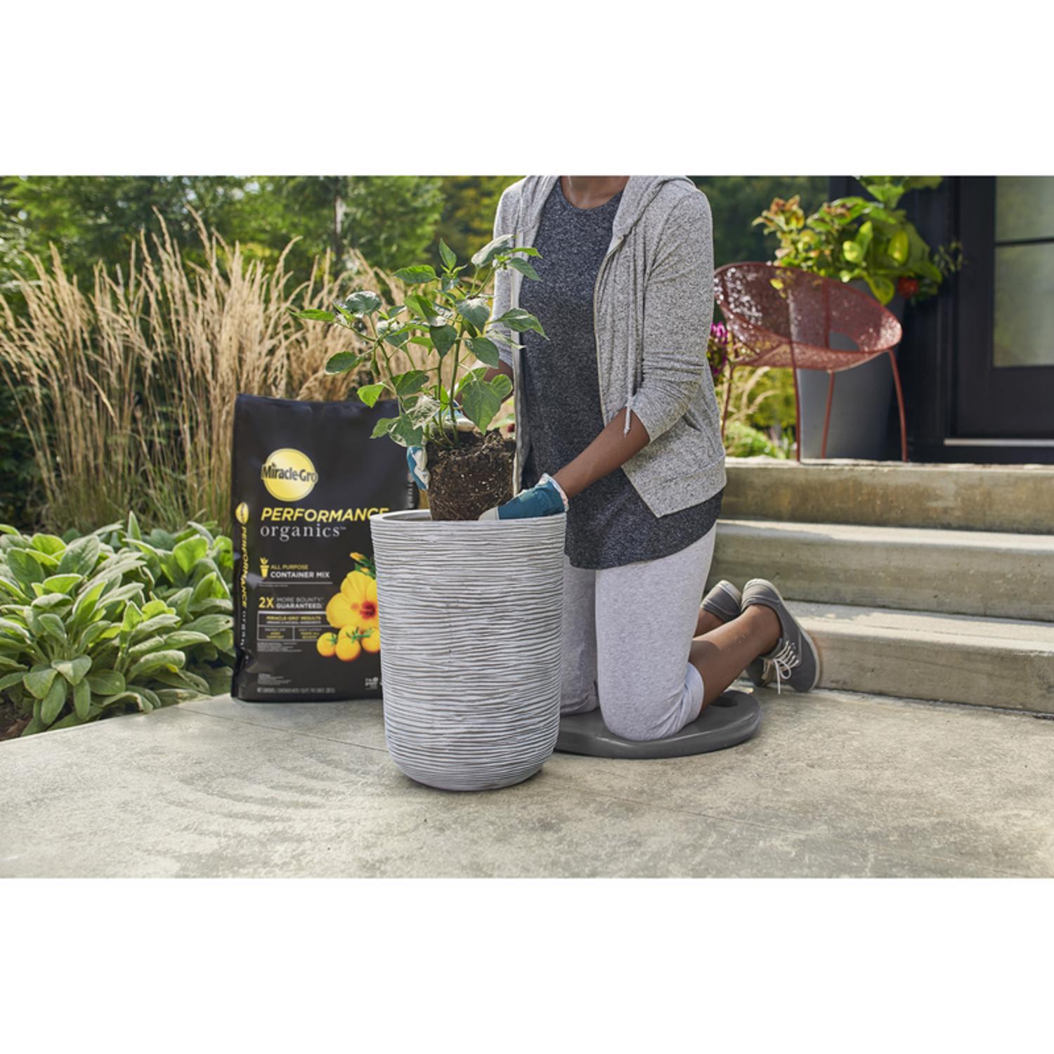 Miracle-Gro Performance Organics Organic All Purpose Container Mix 1 cu ft