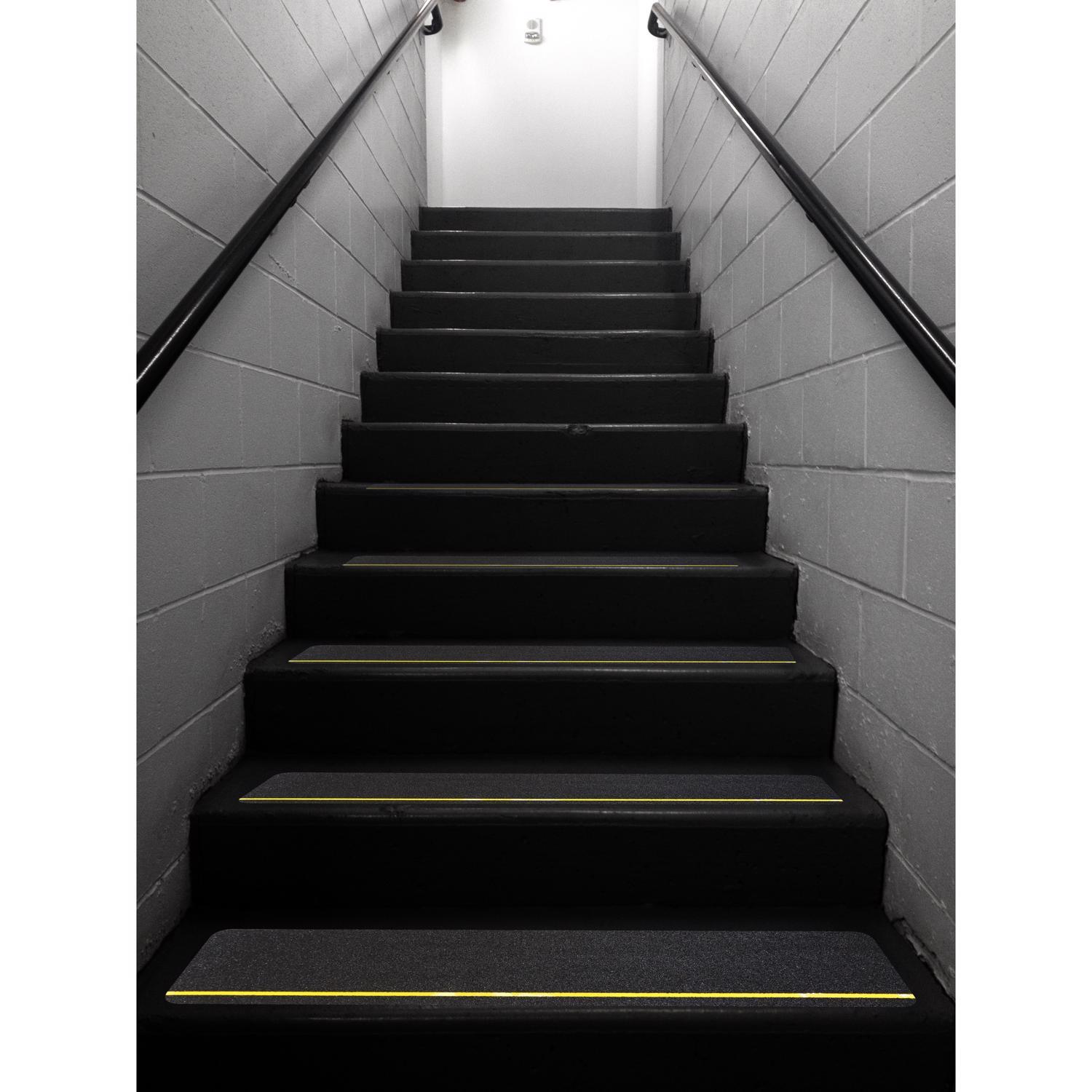 Skid Guard 6 in. W X 24 in. L Black/Yellow Stair Tread