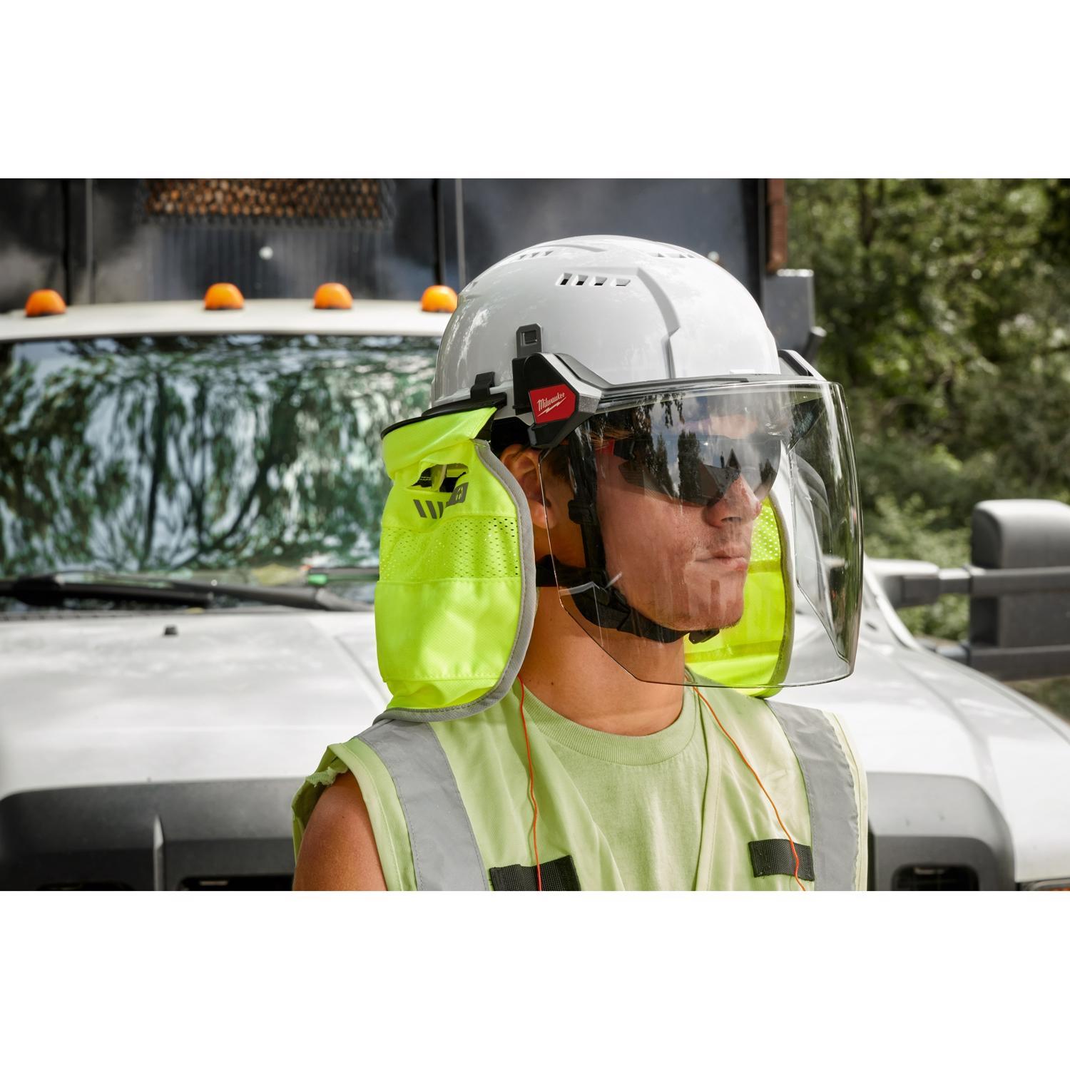 Milwaukee Bolt Anti-Fog PPE Face Shield Clear Lens Black Frame 1 pk