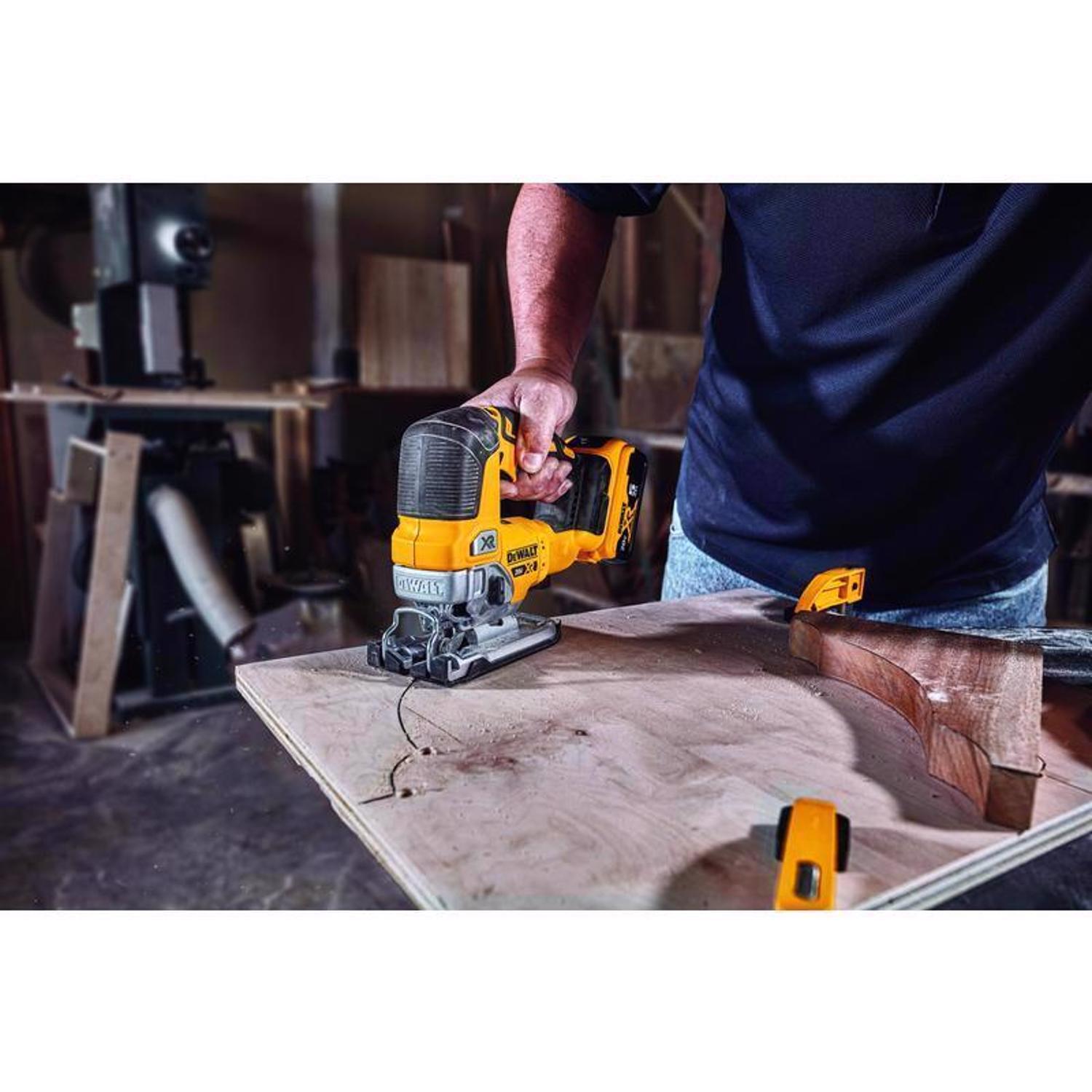 DeWalt 20V MAX XR Cordless Brushless Jig Saw Tool Only