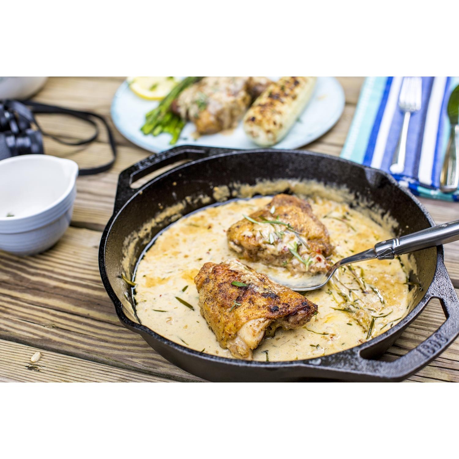 Lodge Cast Iron Skillet 10-1/4 in. Black