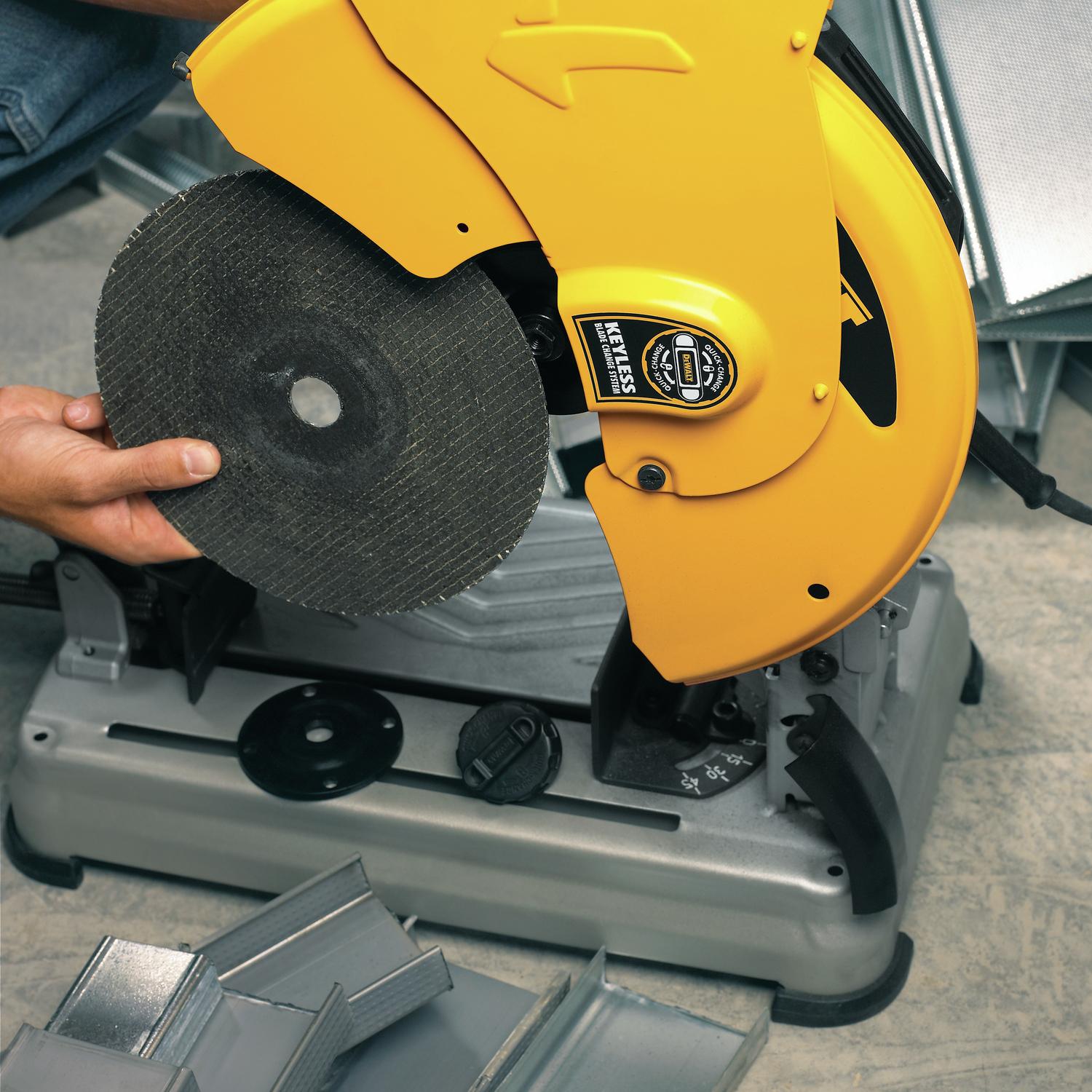 DeWalt 15 amps Corded 14 in. Chop Saw