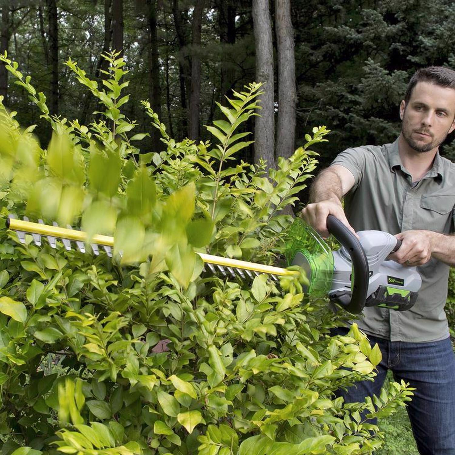 EGO Power+ HT2411 24 in. 56 V Battery Hedge Trimmer Kit (Battery & Charger) W/ 2.5 AH BATTERY