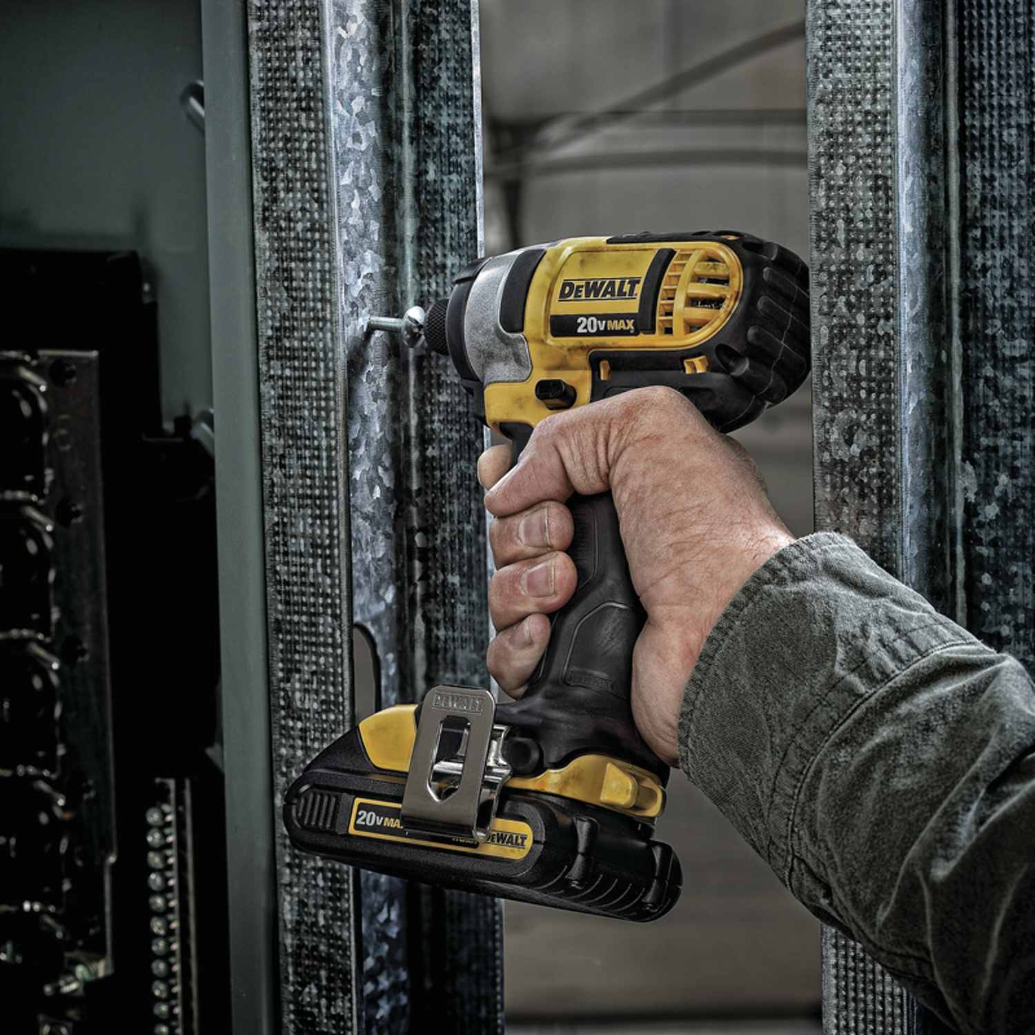 DEWALT 20V MAX 1 4 in. Cordless Brushed Impact Driver Kit Battery Charger Stine Home Yard The Family You Can Build Around