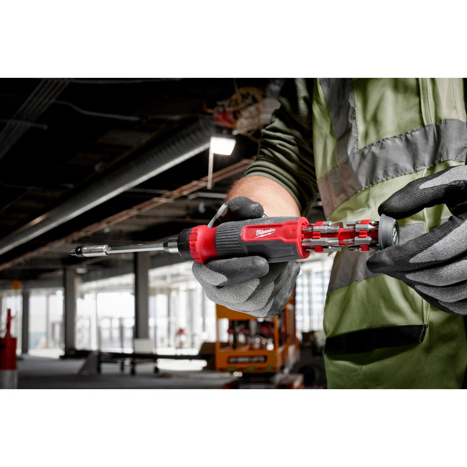 Milwaukee Hex Shank 27-in-1 Ratcheting Multi-Bit Screwdriver 10.12 in. 1 pc