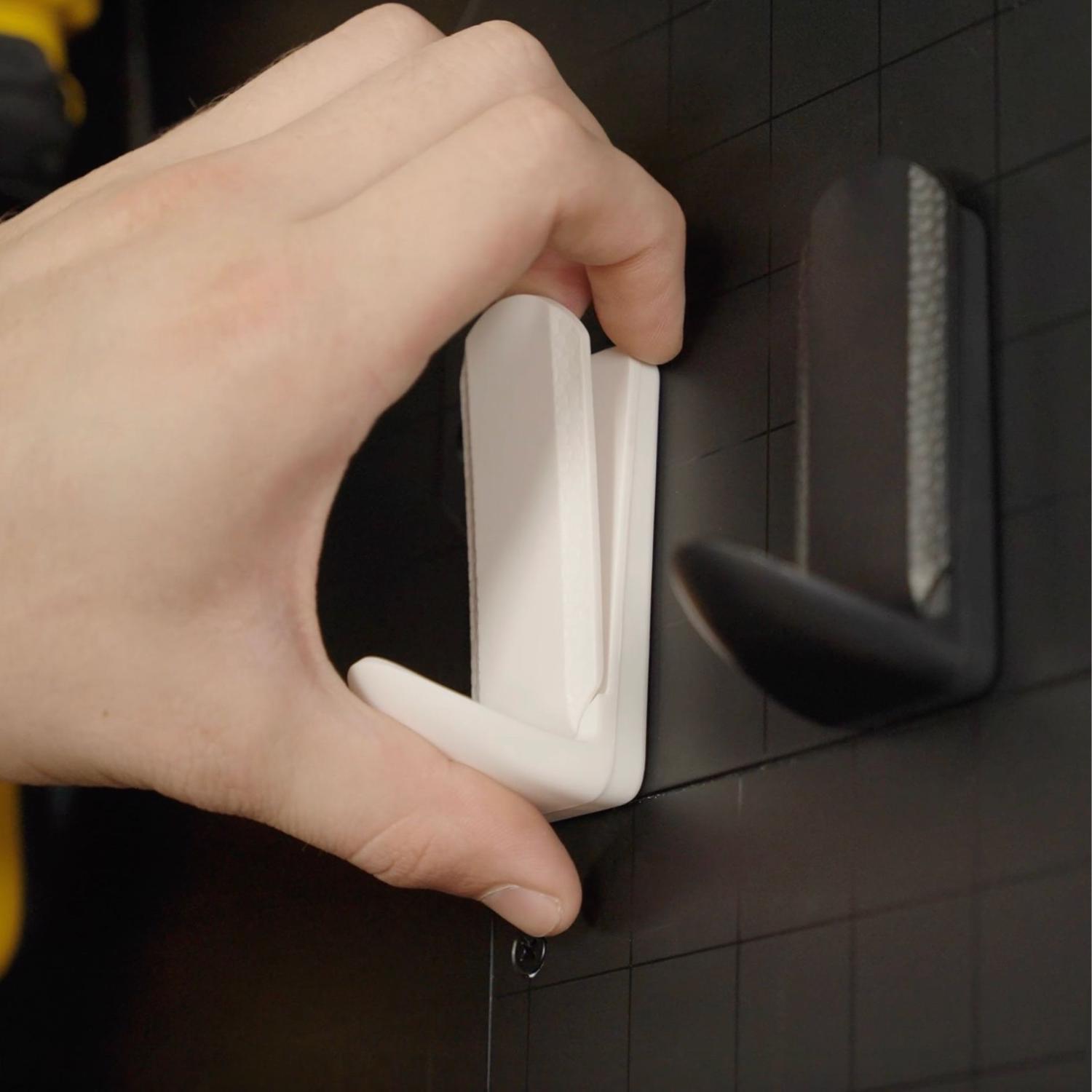 Gator Magnetics MINI Black Plastic/Steel Magnetic Hooks 15 lb. cap. 1 Pack