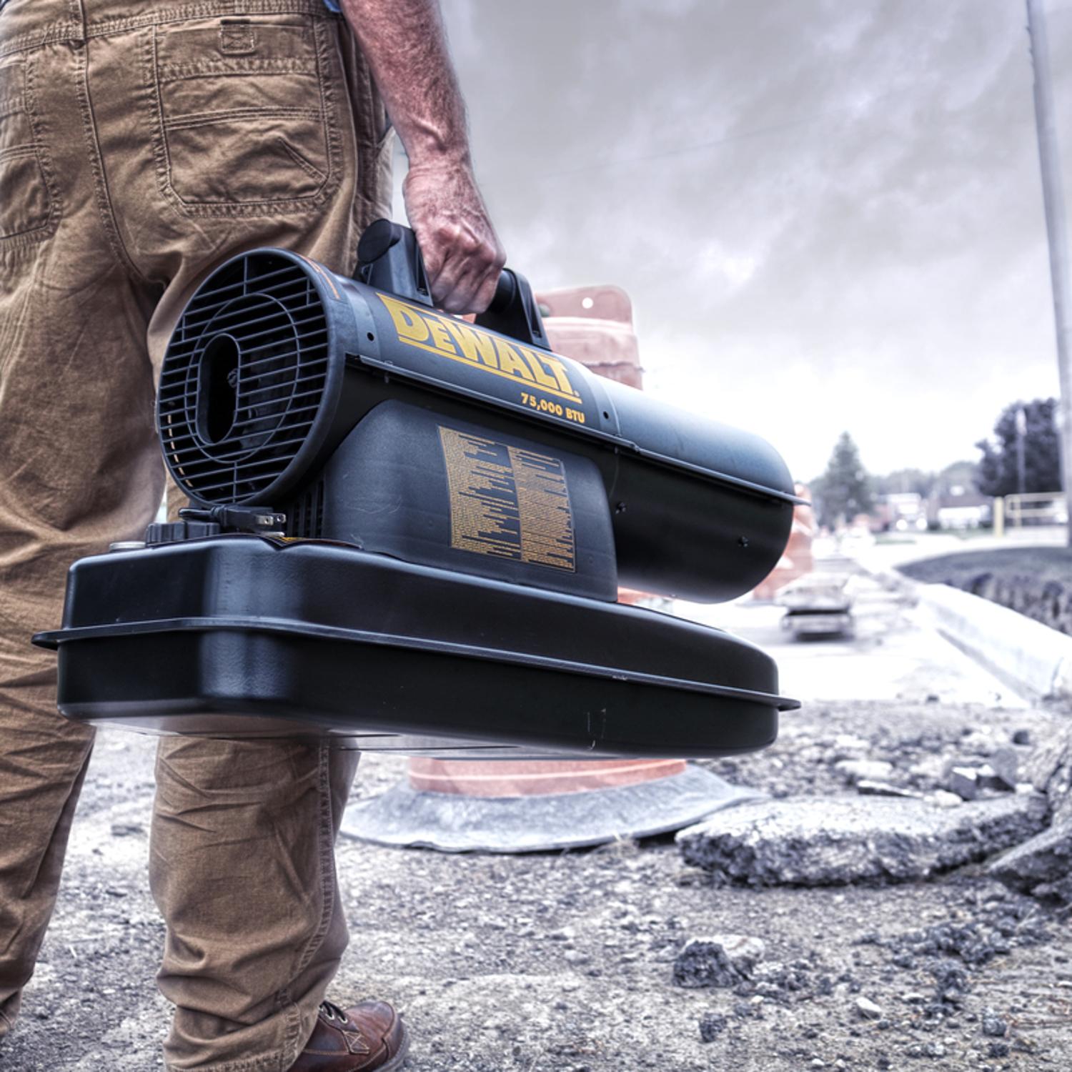 DeWalt 80000 Btu/h 1750 sq ft Forced Air Kerosene Portable Heater