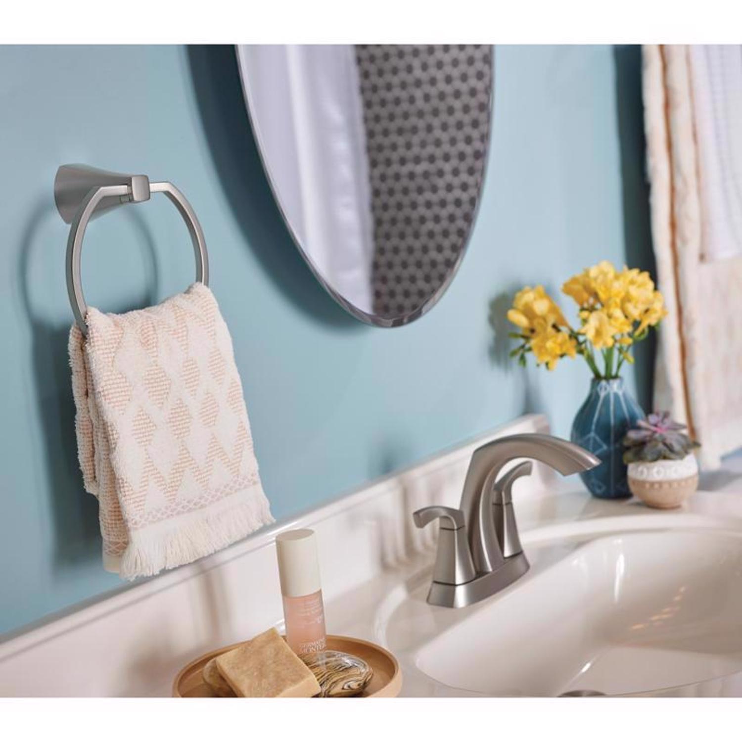 Moen Lindor Brushed Nickel Bathroom Faucet 4 in.