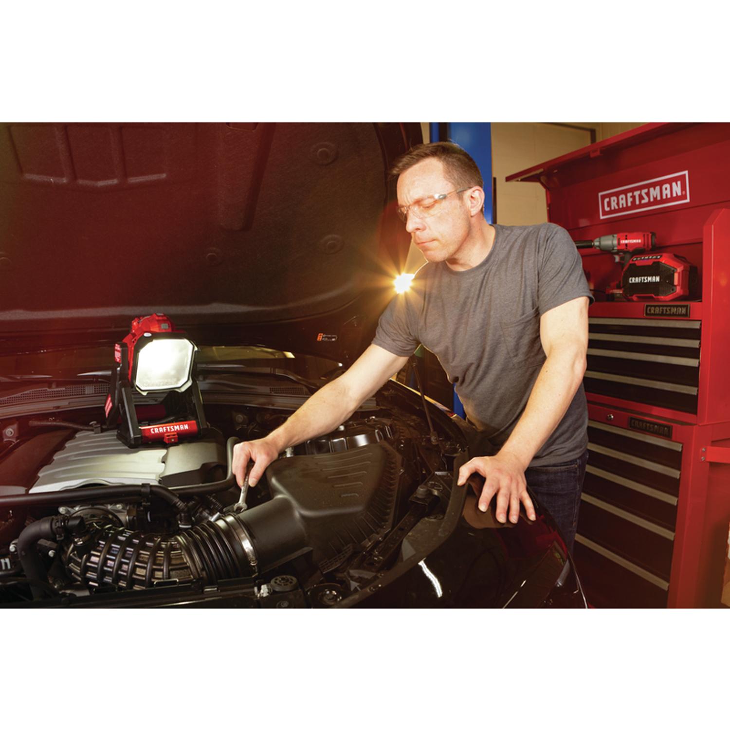 Craftsman V20 1825 lm LED Battery Stand (H or Scissor) Work Light