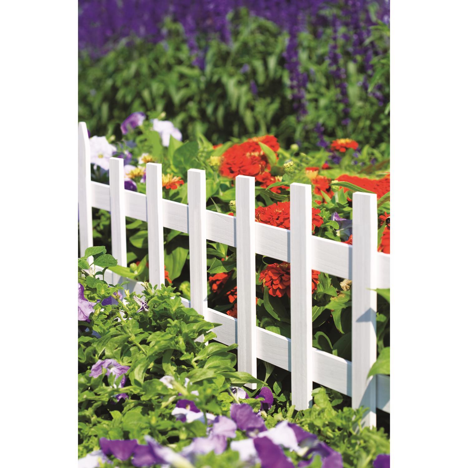 Greenes 3 ft. L X 18 in. H Wood White Garden Fence