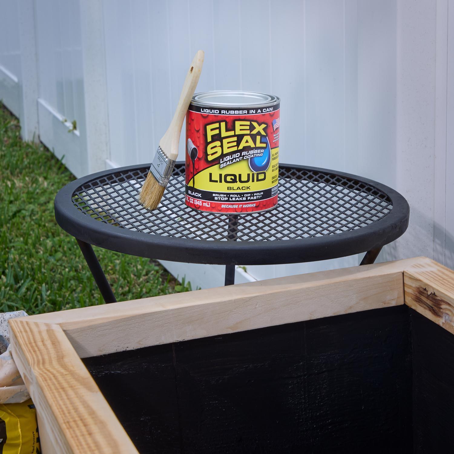 Flex Seal Family of Products Flex Seal Black Liquid Rubber Sealant Coating 32 oz