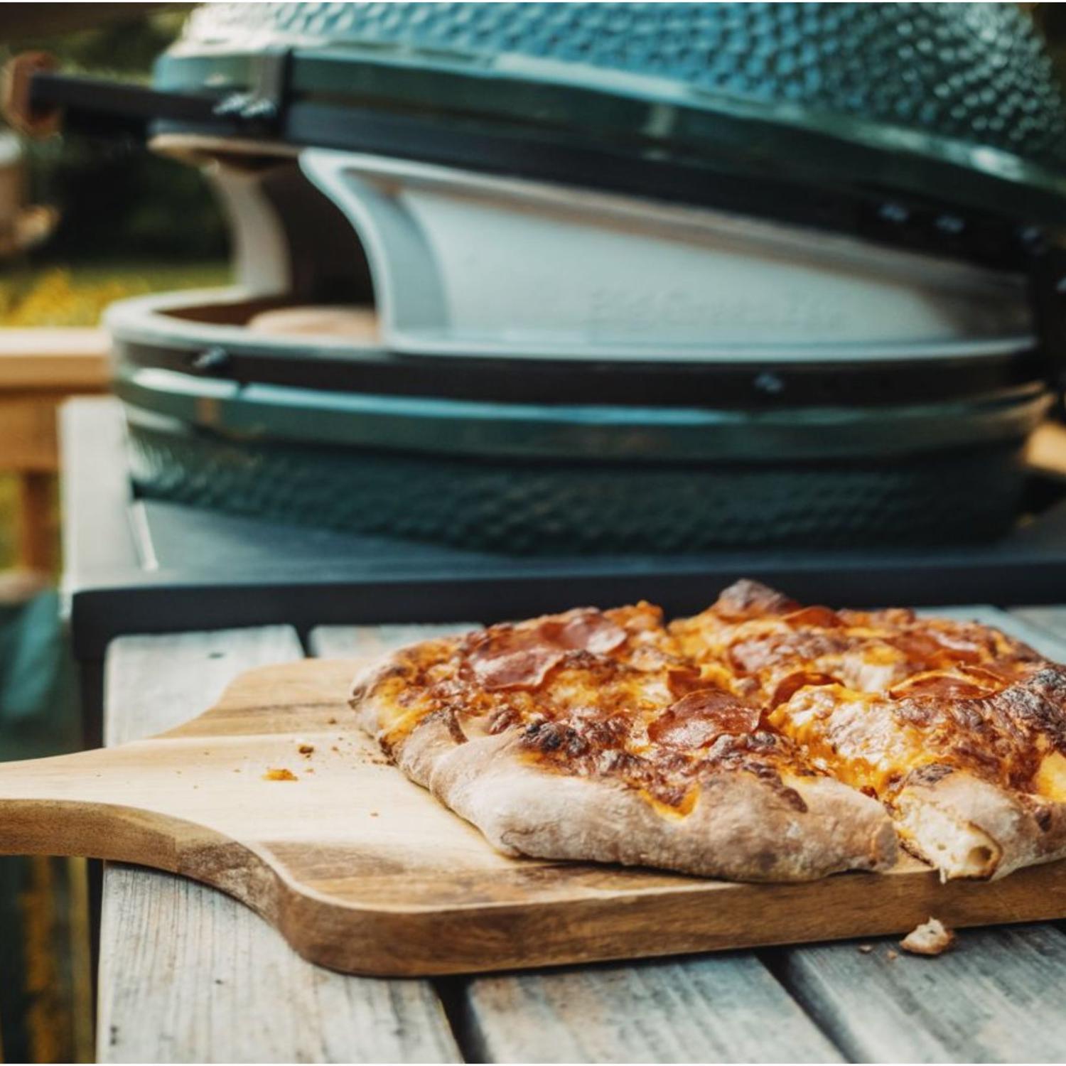 Big Green Egg (XL) Aluminum Pizza Oven Wedge 1 pk