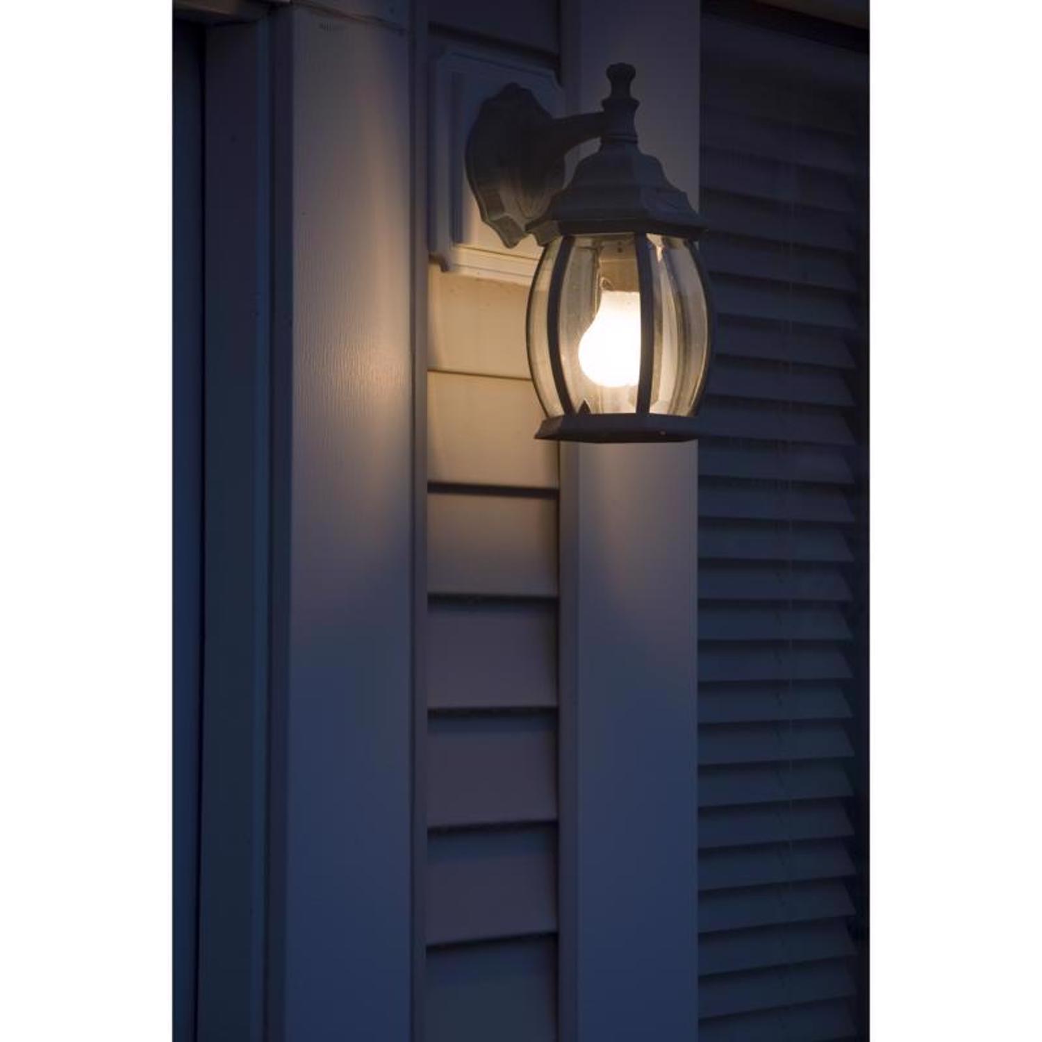 Feit A19 E26 (Medium) LED Bulb Warm White 100 Watt Equivalence 6 pk