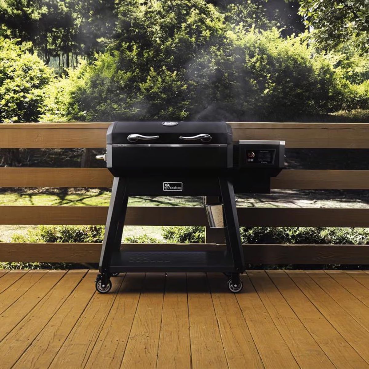Recteq SmokeStone Wood Pellet WiFi Pellet Griddle Black/Silver