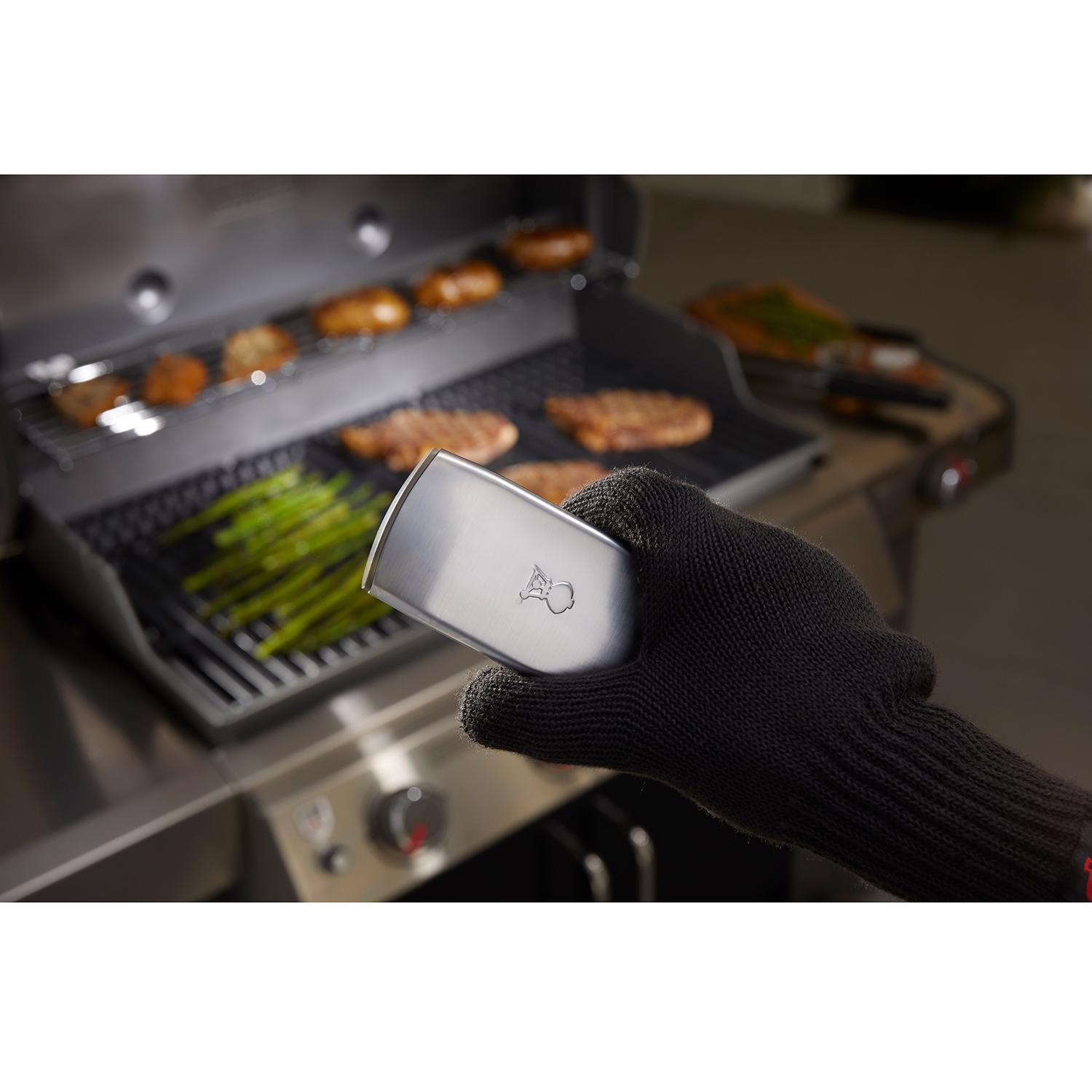 er Grill N Go LED Grill Light For Round Handles on Spirit, Genesis
