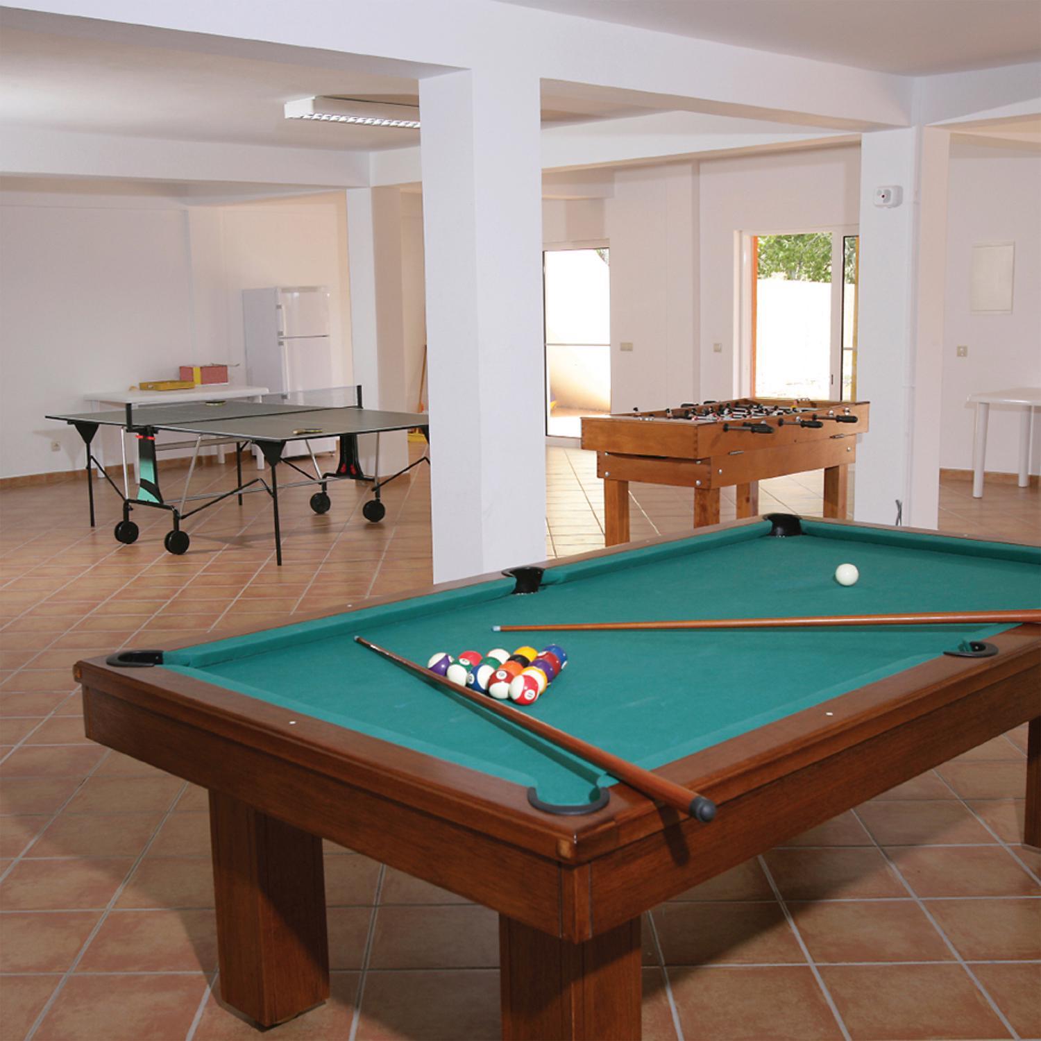 Feit SHOP 48 in. 1-Light each 30 W LED Shop Light