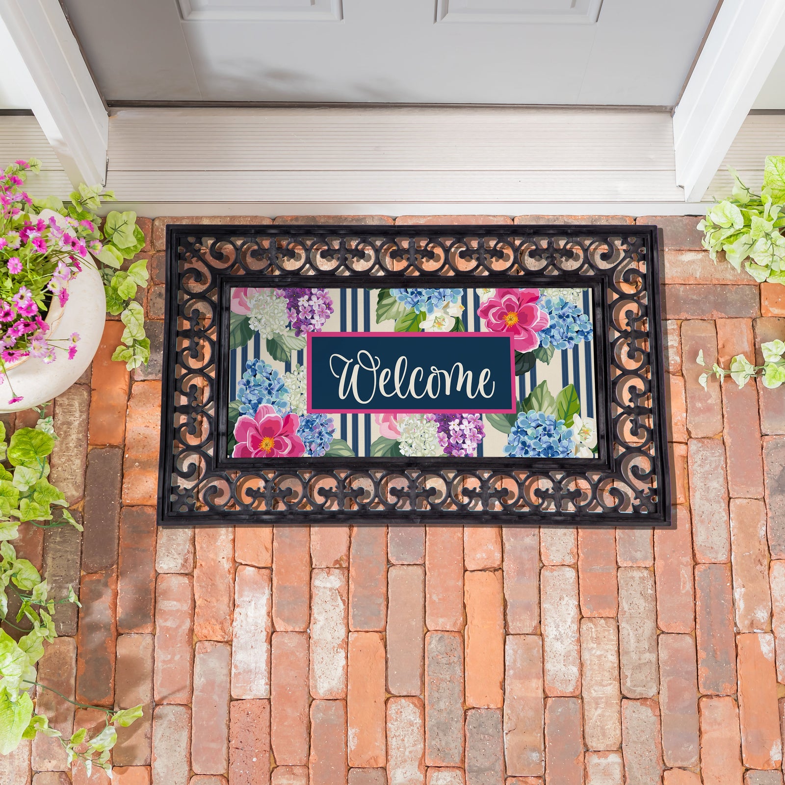 Evergreen Chinoiserie Floral Pattern Sassafras Switch Mat