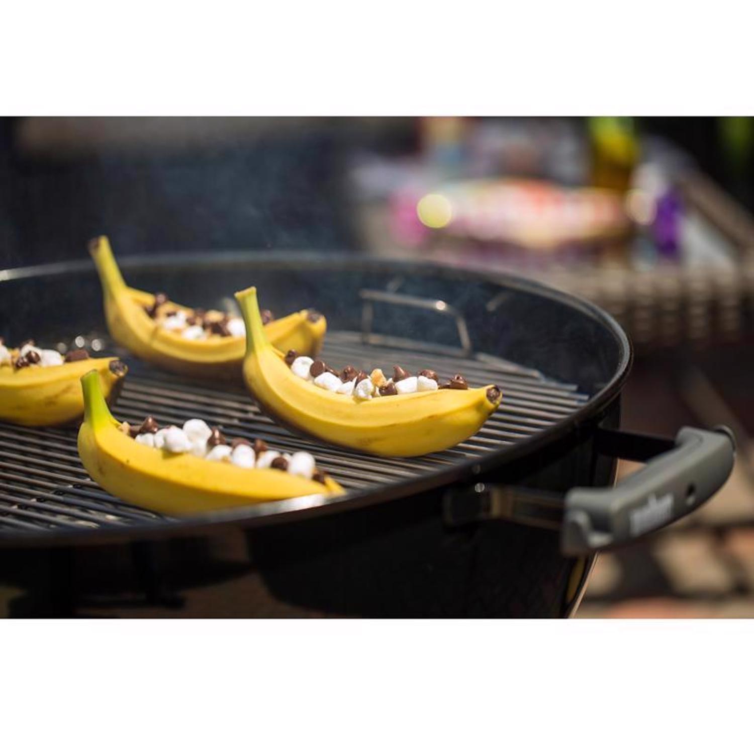 Weber 22 in. Original Kettle Premium Charcoal Grill Black