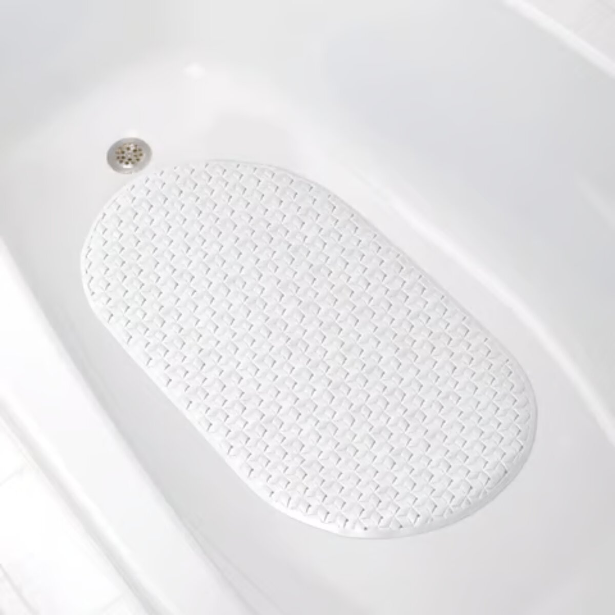 Zenna Home 27-1/2 in. L x 15-7/16 in. W White Thermo Plastic Elastomer Bath Mat