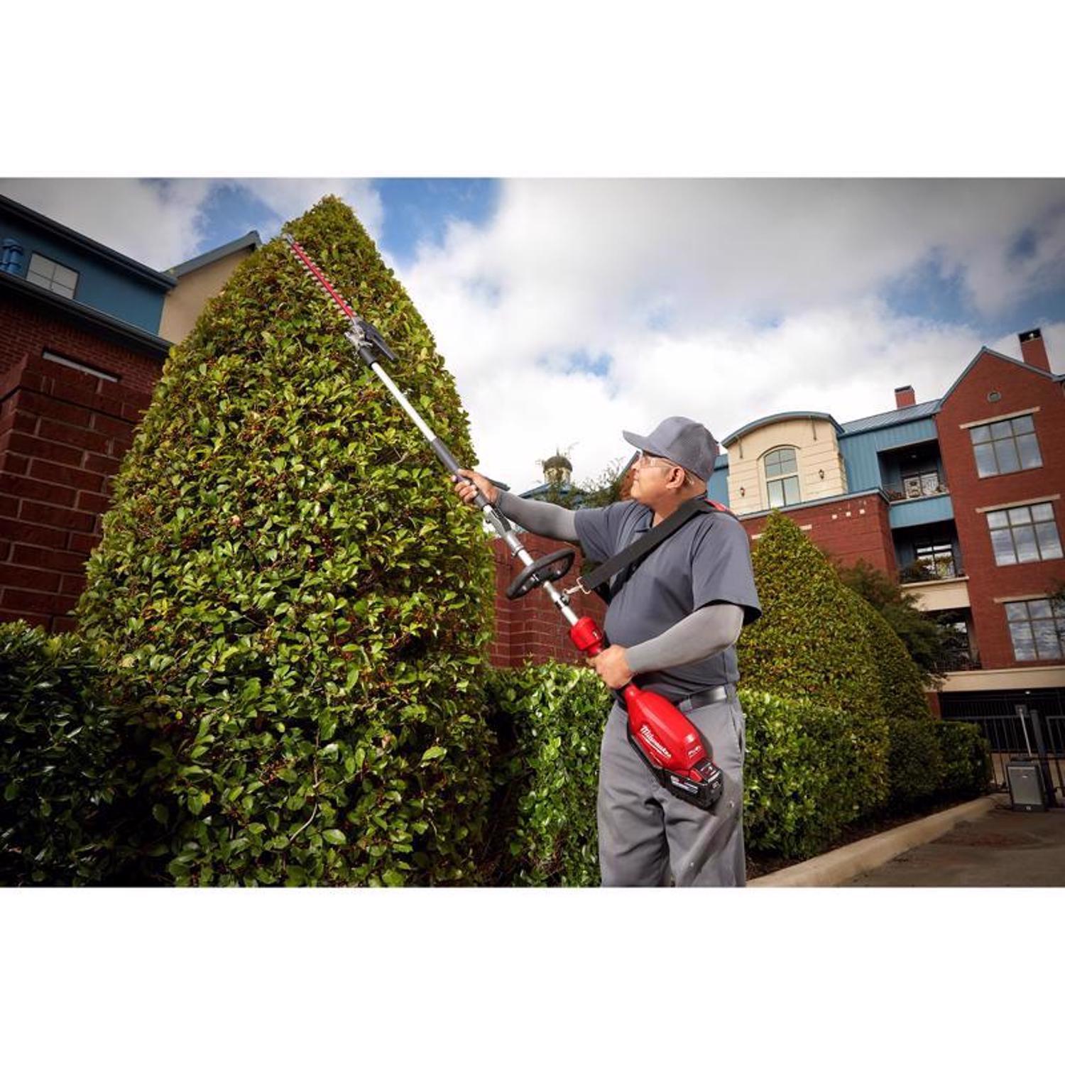 Milwaukee M18 FUEL Quik-Lok 49-16-2719 20 in. 18 V Battery Hedge Trimmer Attachment Tool Only