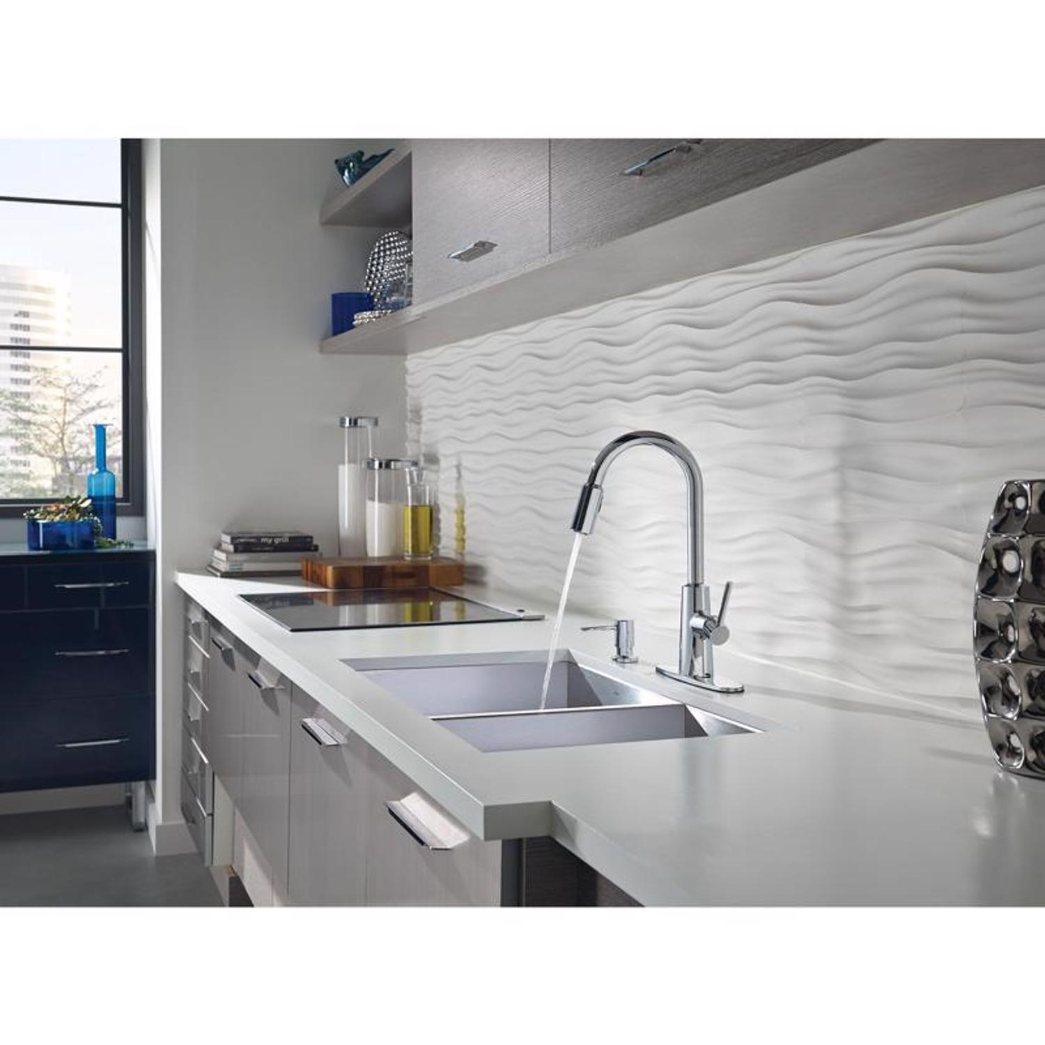 Moen Nori One Handle Chrome Pull-Down Kitchen Faucet