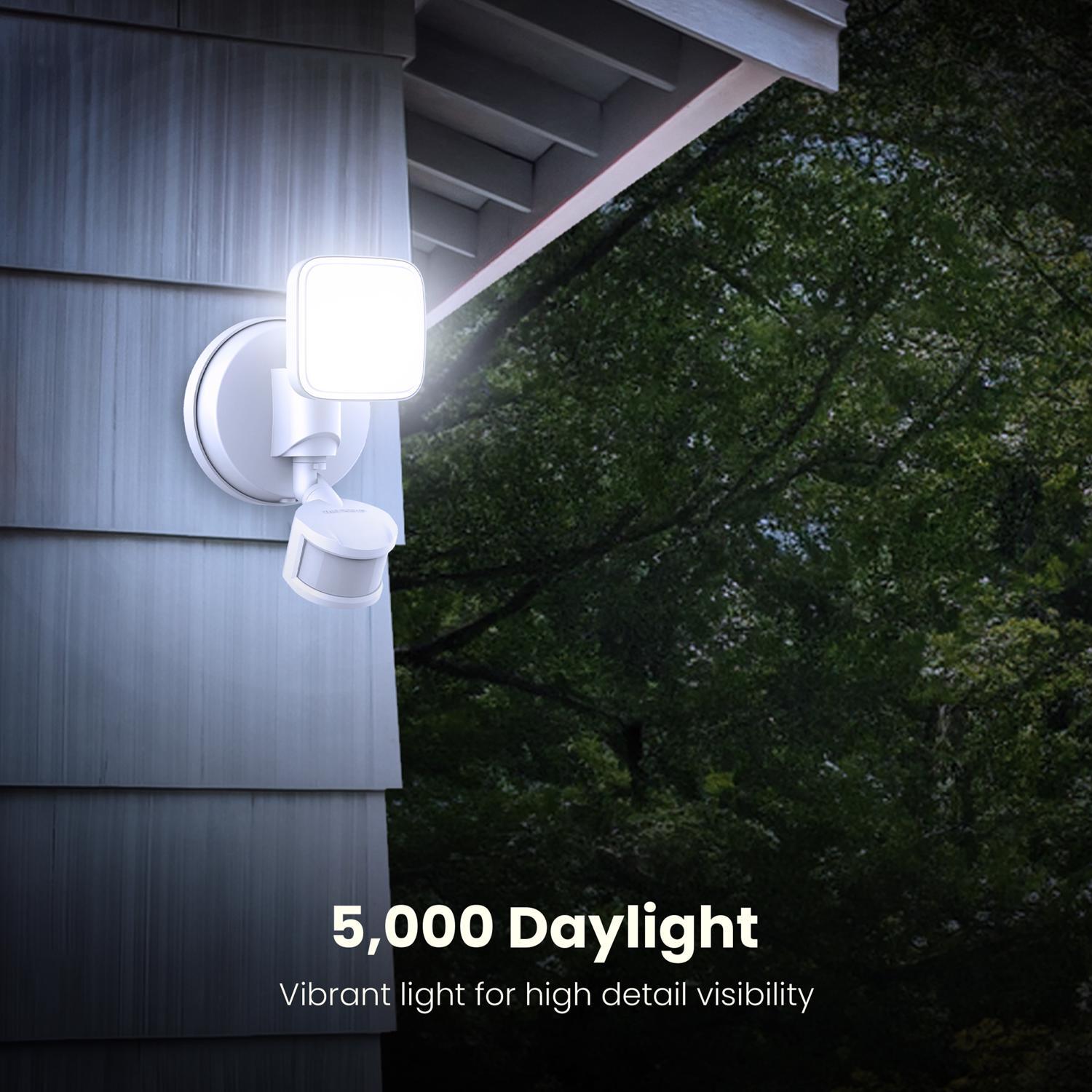 Feit LED Motion-Sensing Solar Powered LED White Security Floodlight
