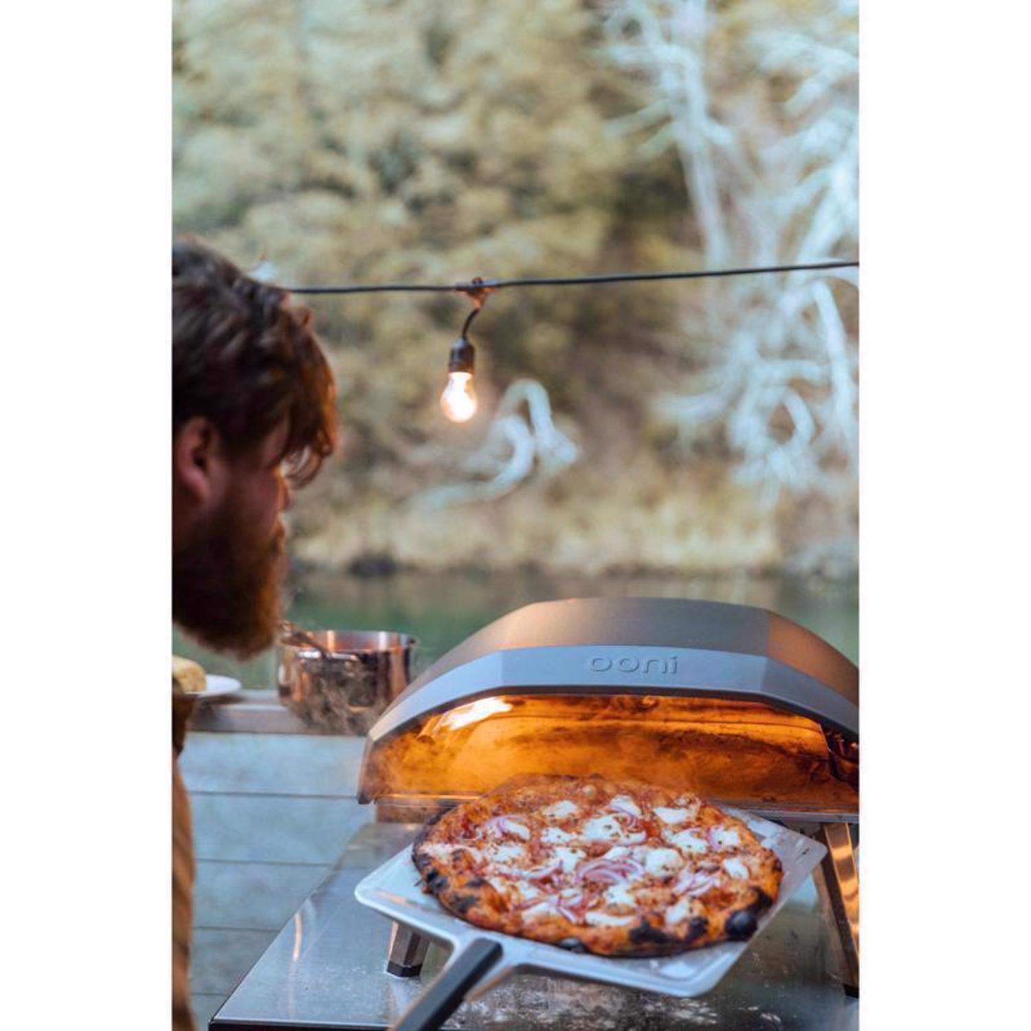 Ooni Koda 16 Propane Gas Outdoor Pizza Oven Black