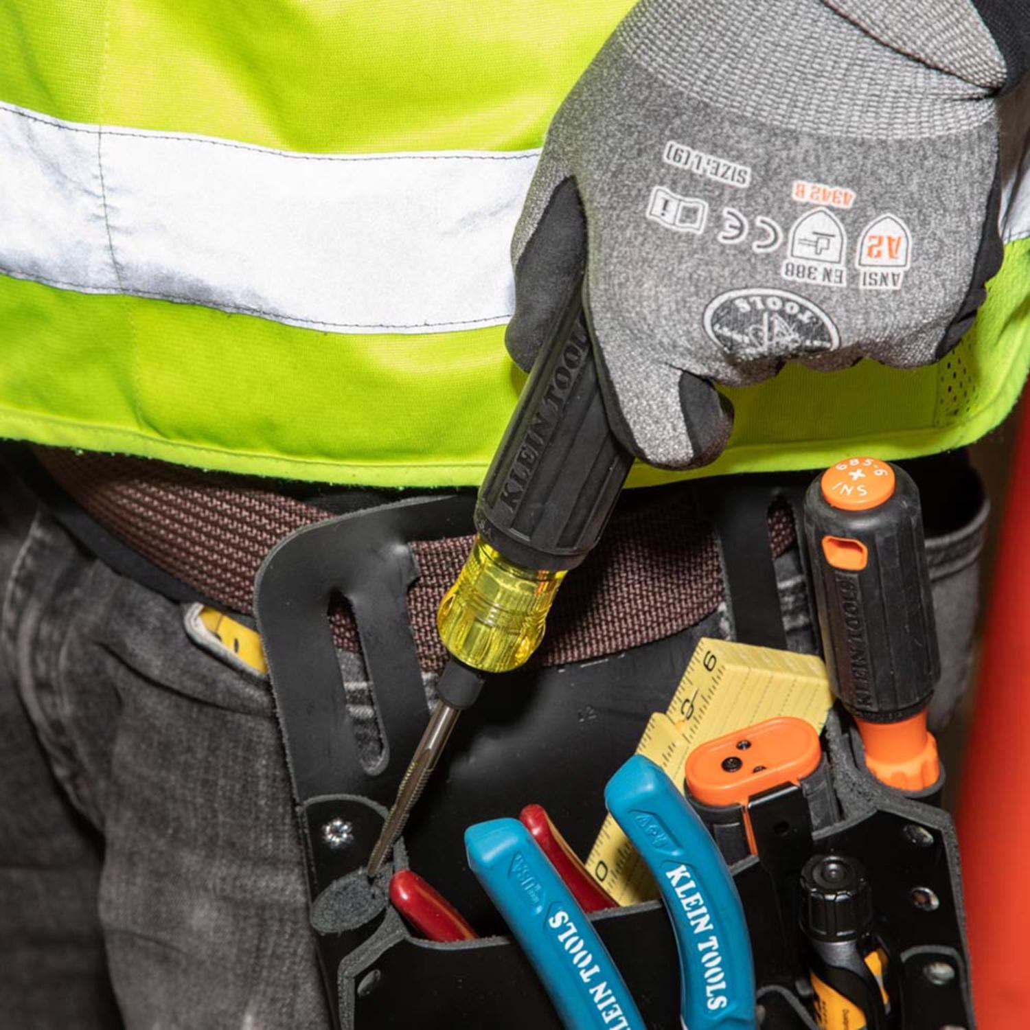 Klein Tools Steel SAE 6-in-1 Tapping Tool 6-32, 8-32, 10-32, 10-24, 12-24, 1/4-20, 7-3/4 1 pc